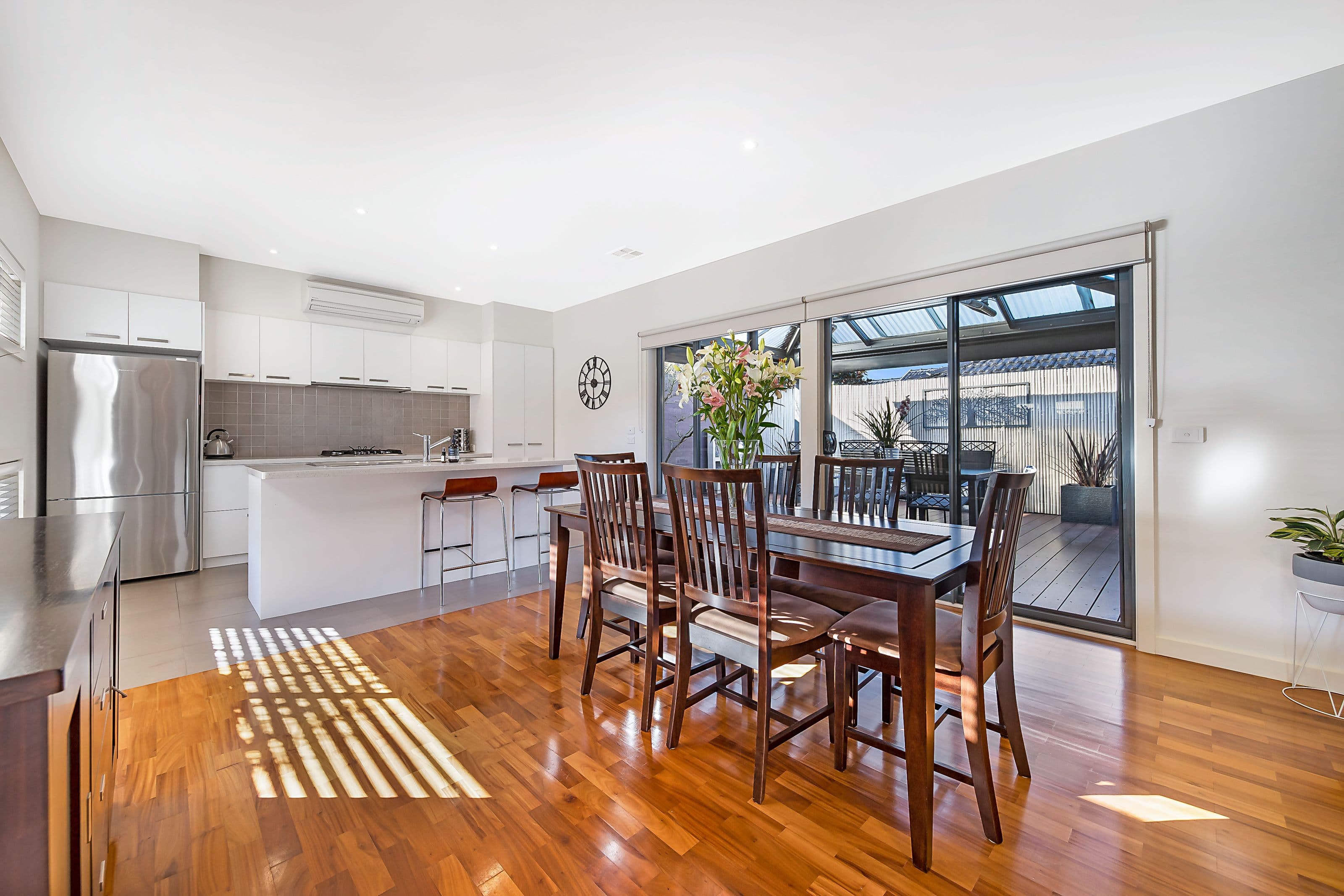 12 Morshead Avenue, Mount Waverley VIC 3149, Mount Waverley - Thumbnail 2