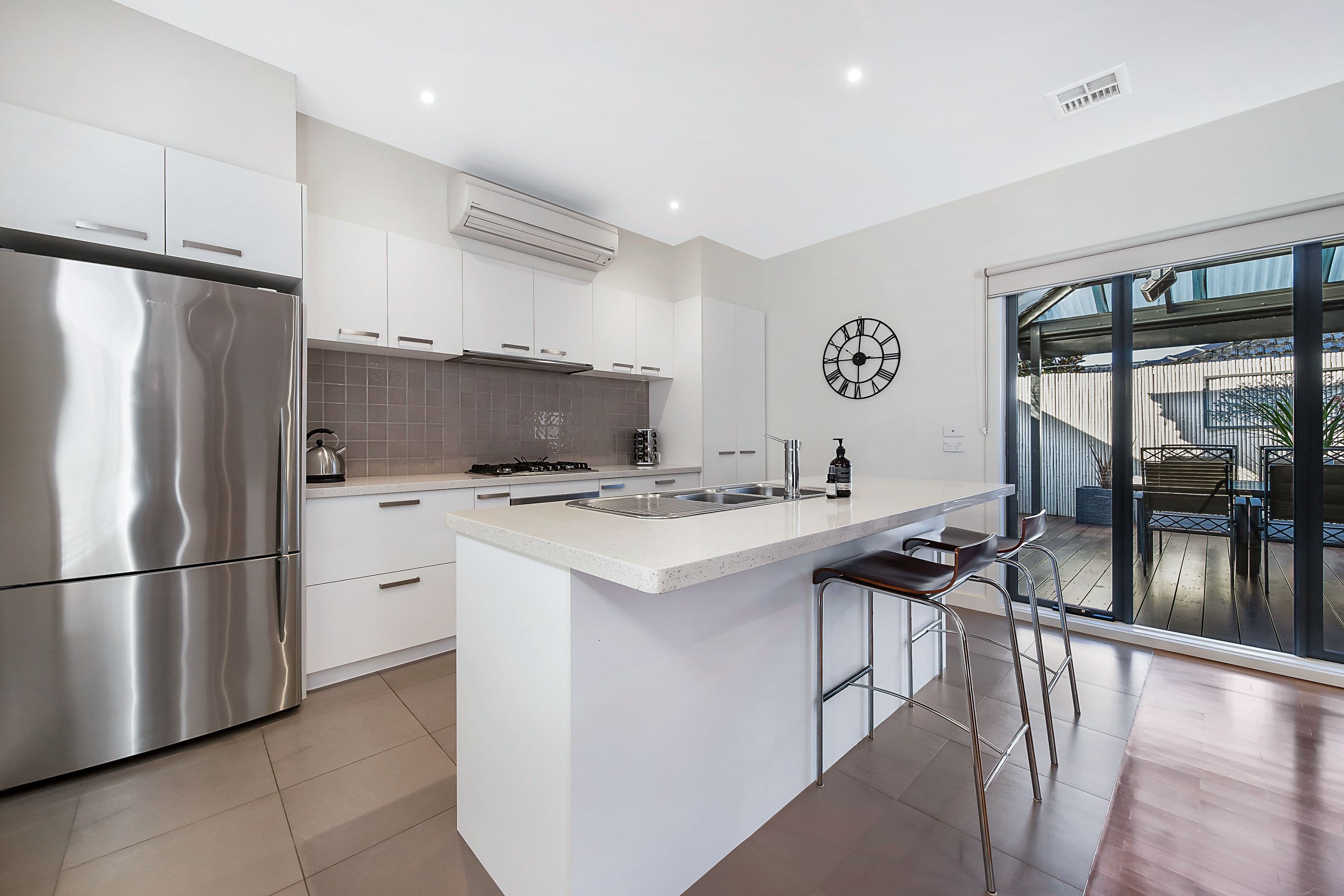 12 Morshead Avenue, Mount Waverley VIC 3149, Mount Waverley - Thumbnail 4