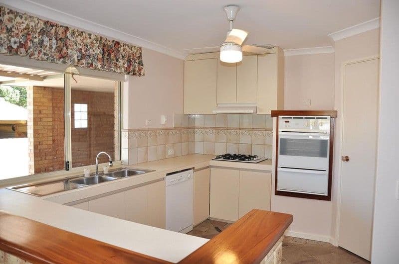 9 Cadbury Street, WARNBRO WA 6169, Warnbro - Thumbnail 2