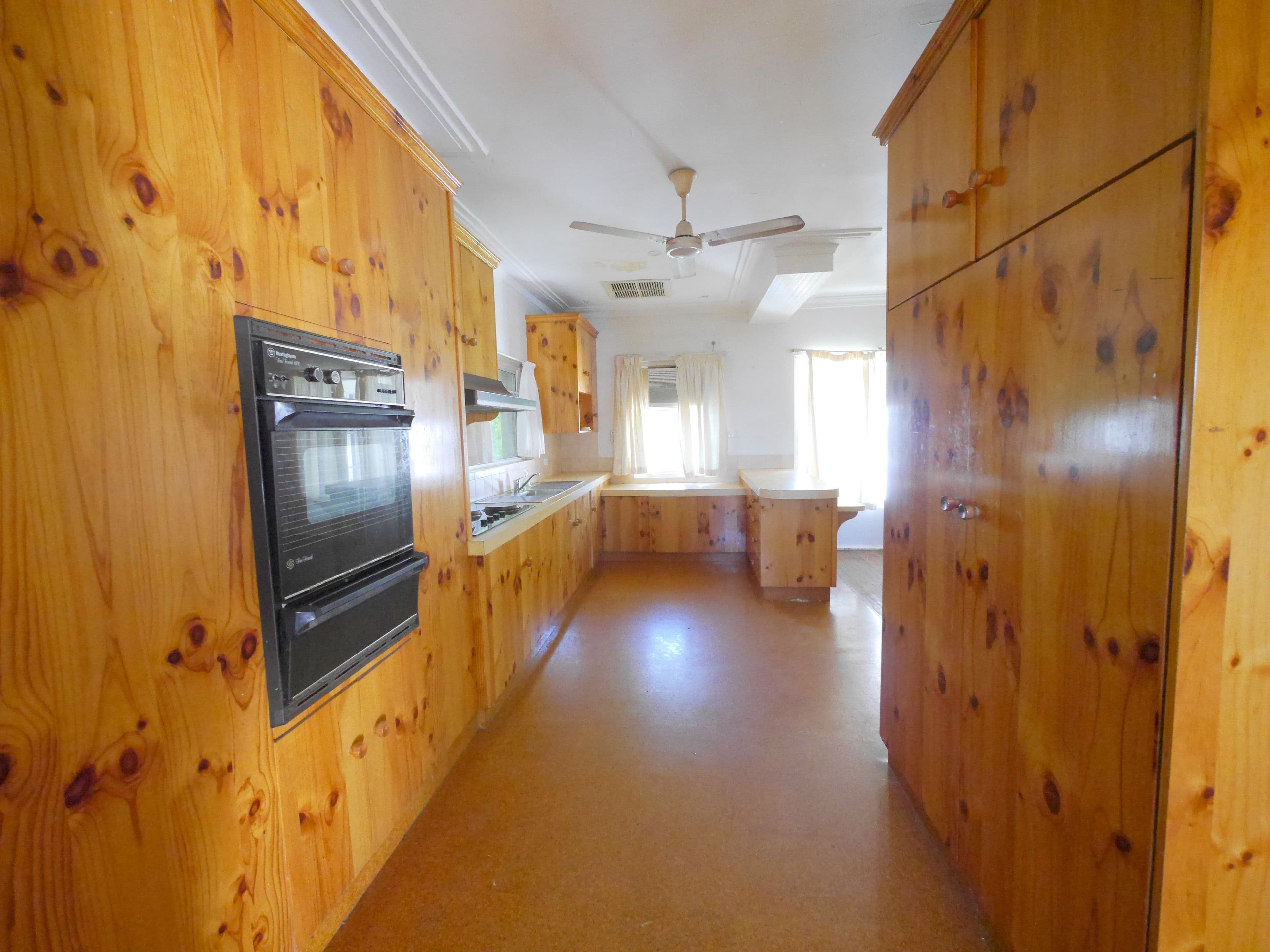 4 Macassar Street, Cowra - Thumbnail 4
