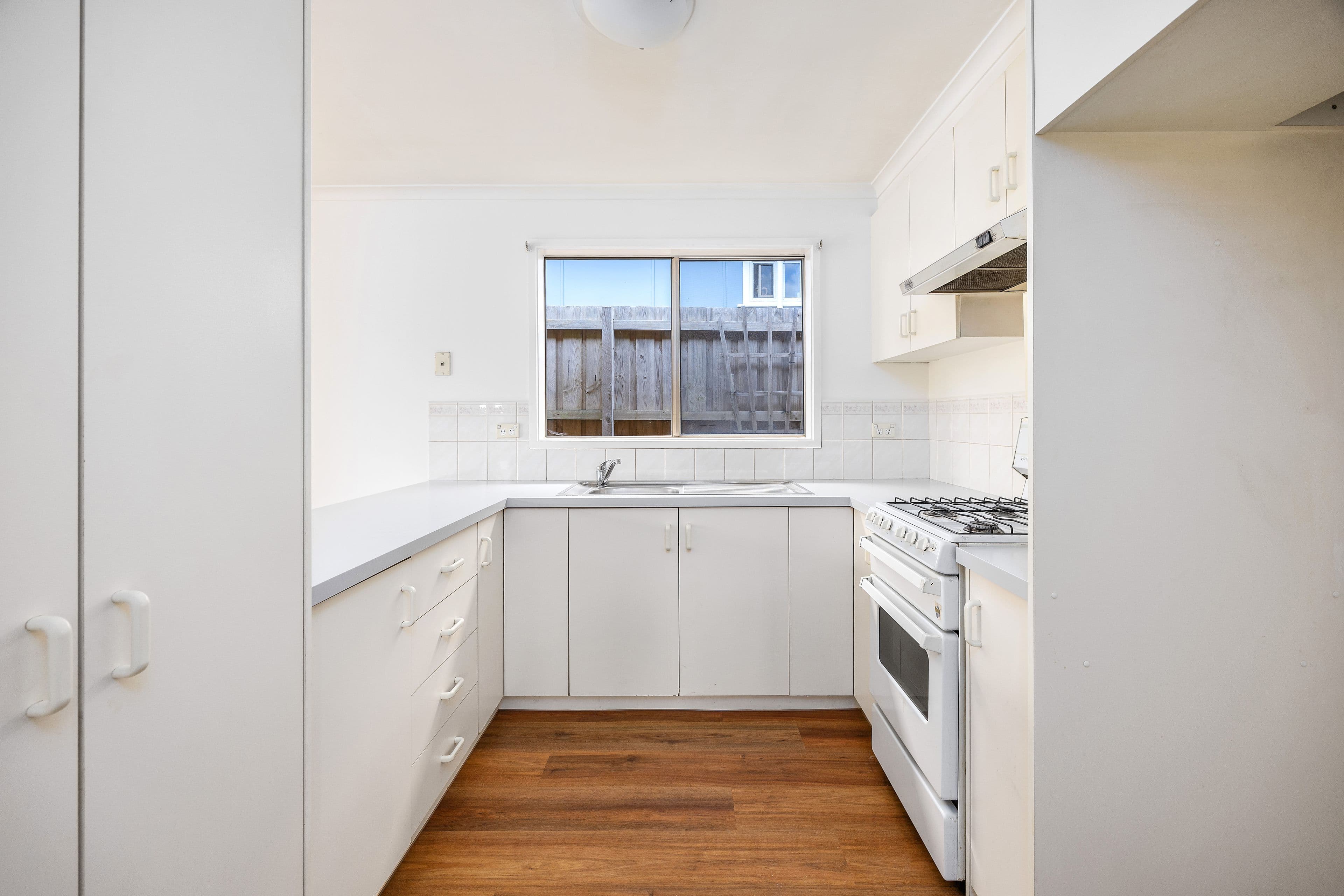 108 Eighth Avenue, Rosebud VIC 3939, Rosebud - Thumbnail 5