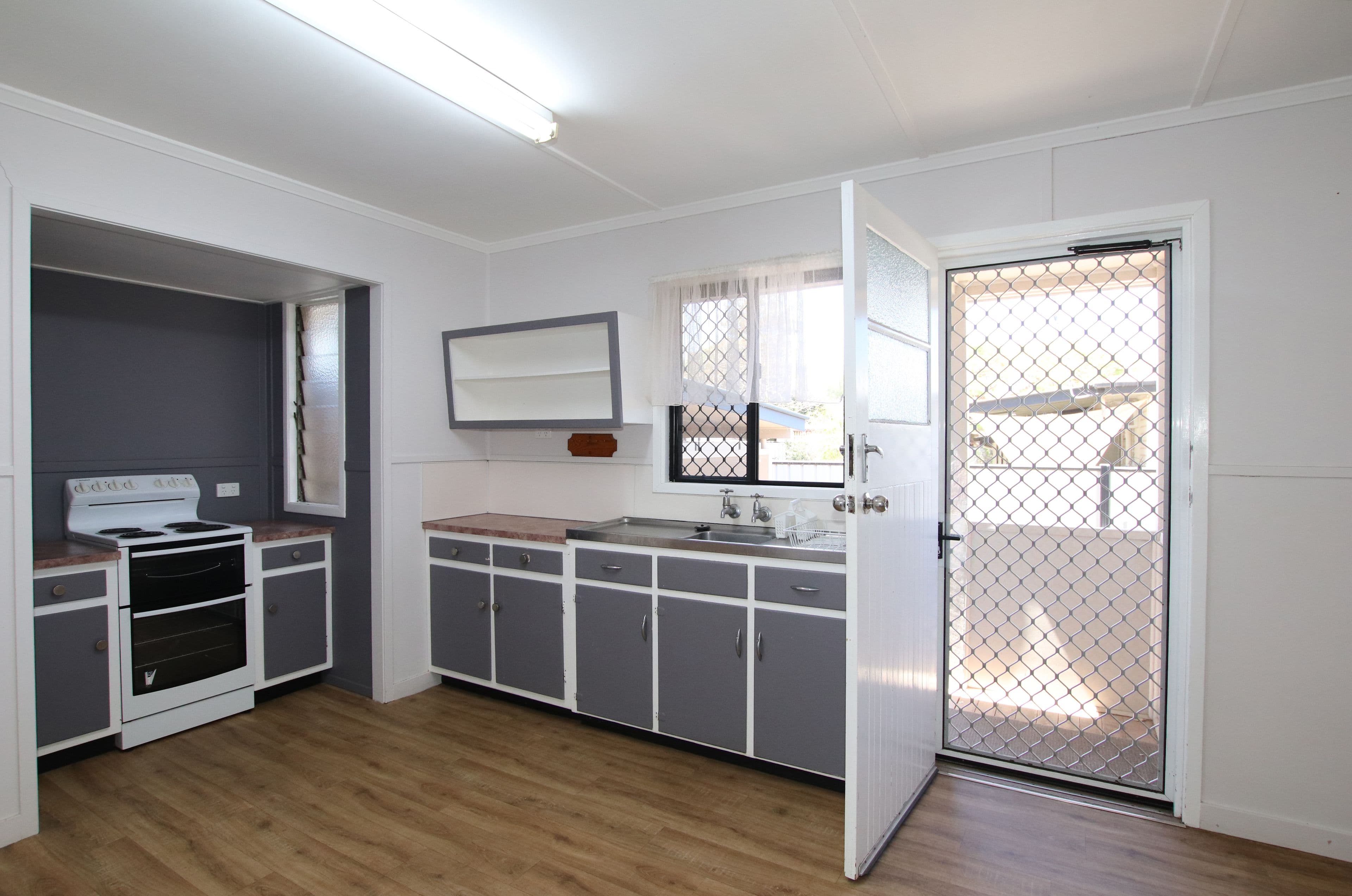 132 Bell Street, Biloela QLD 4715, Biloela - Thumbnail 2