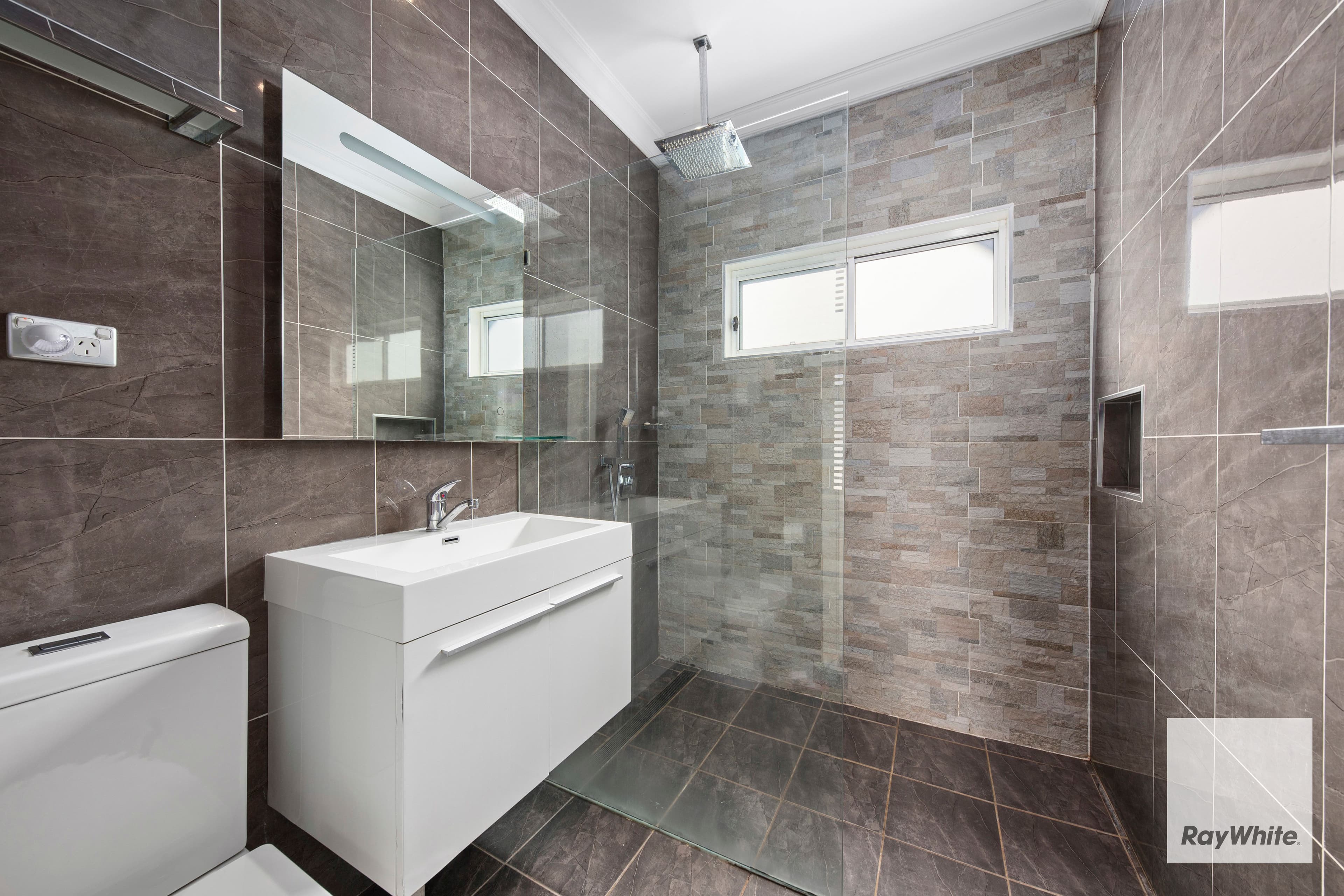 46 Crammond Boulevard, Caringbah NSW 2229, Caringbah - Thumbnail 6