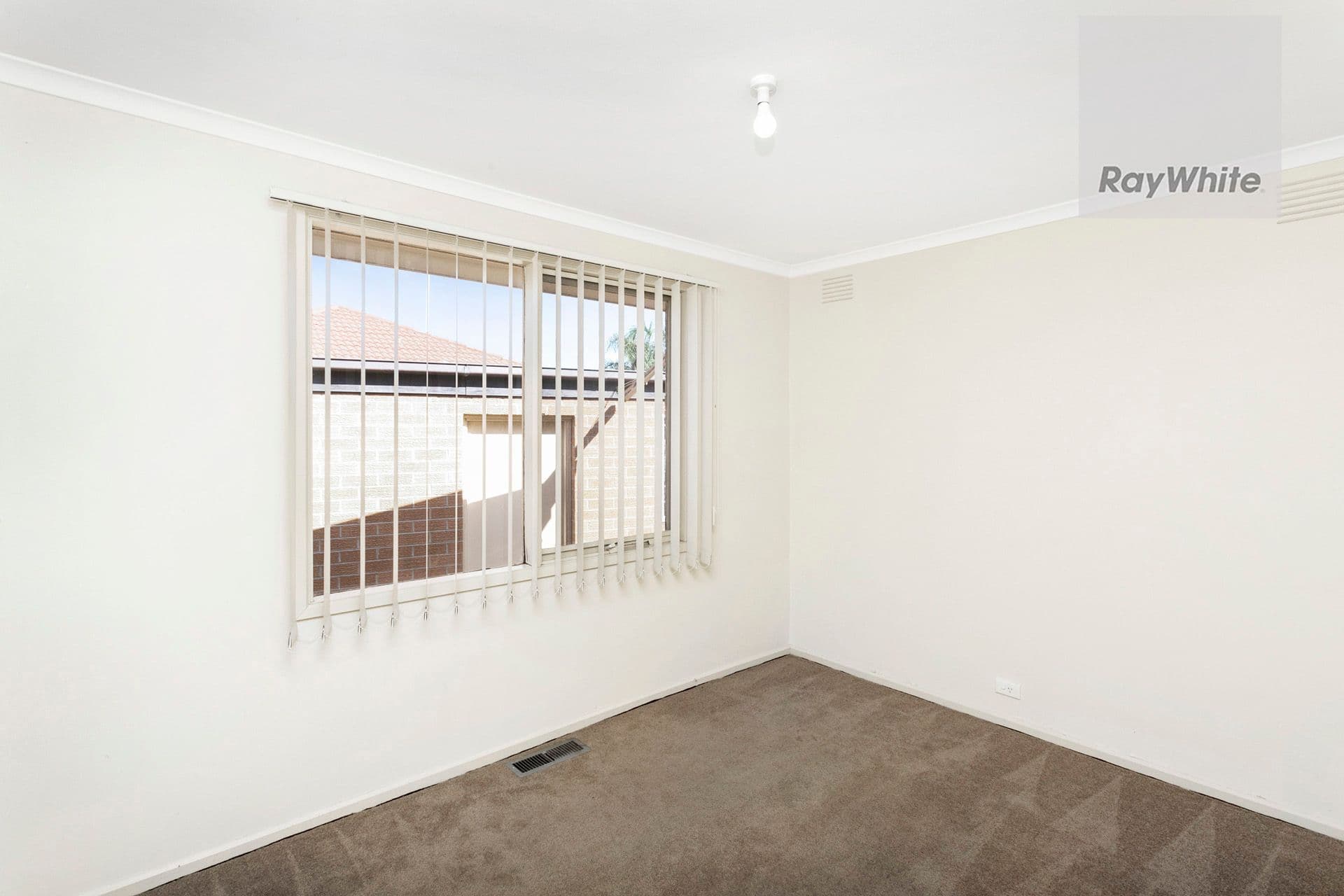 4 Chisholm Close, Gladstone Park VIC 3043, Gladstone Park - Thumbnail 8