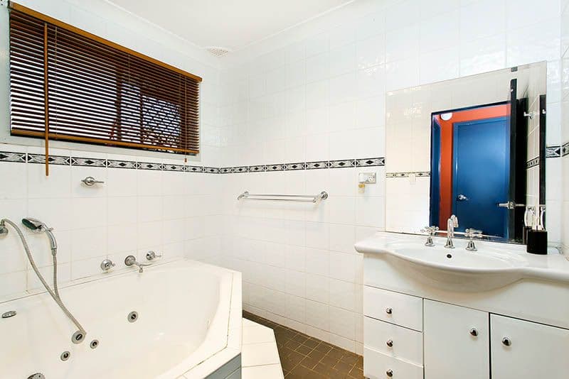 40 Brooke Street, YARRAWARRAH NSW 2233, Yarrawarrah - Thumbnail 8
