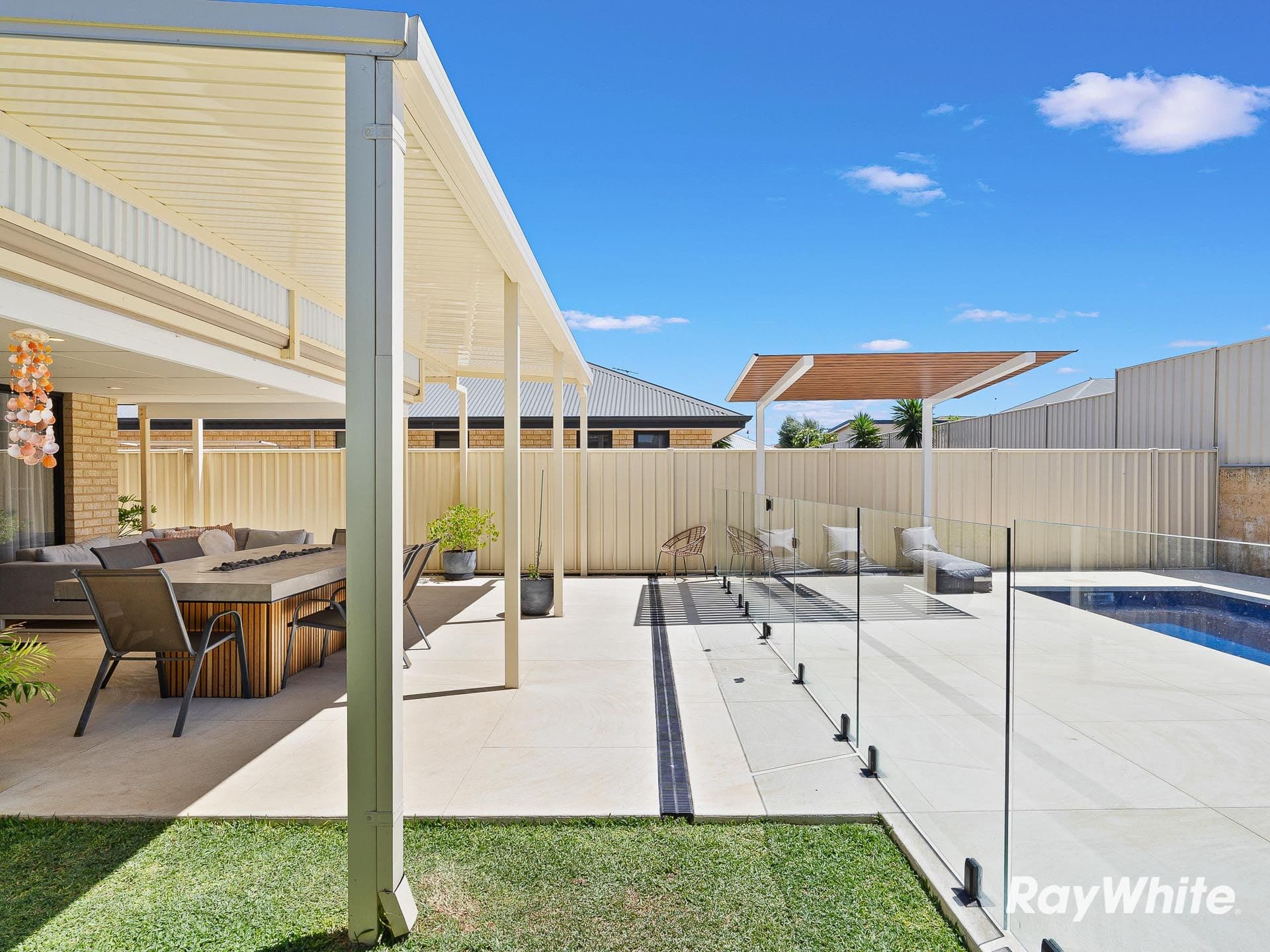 4 Pelora View, Lakelands WA 6180, Lakelands - Thumbnail 2