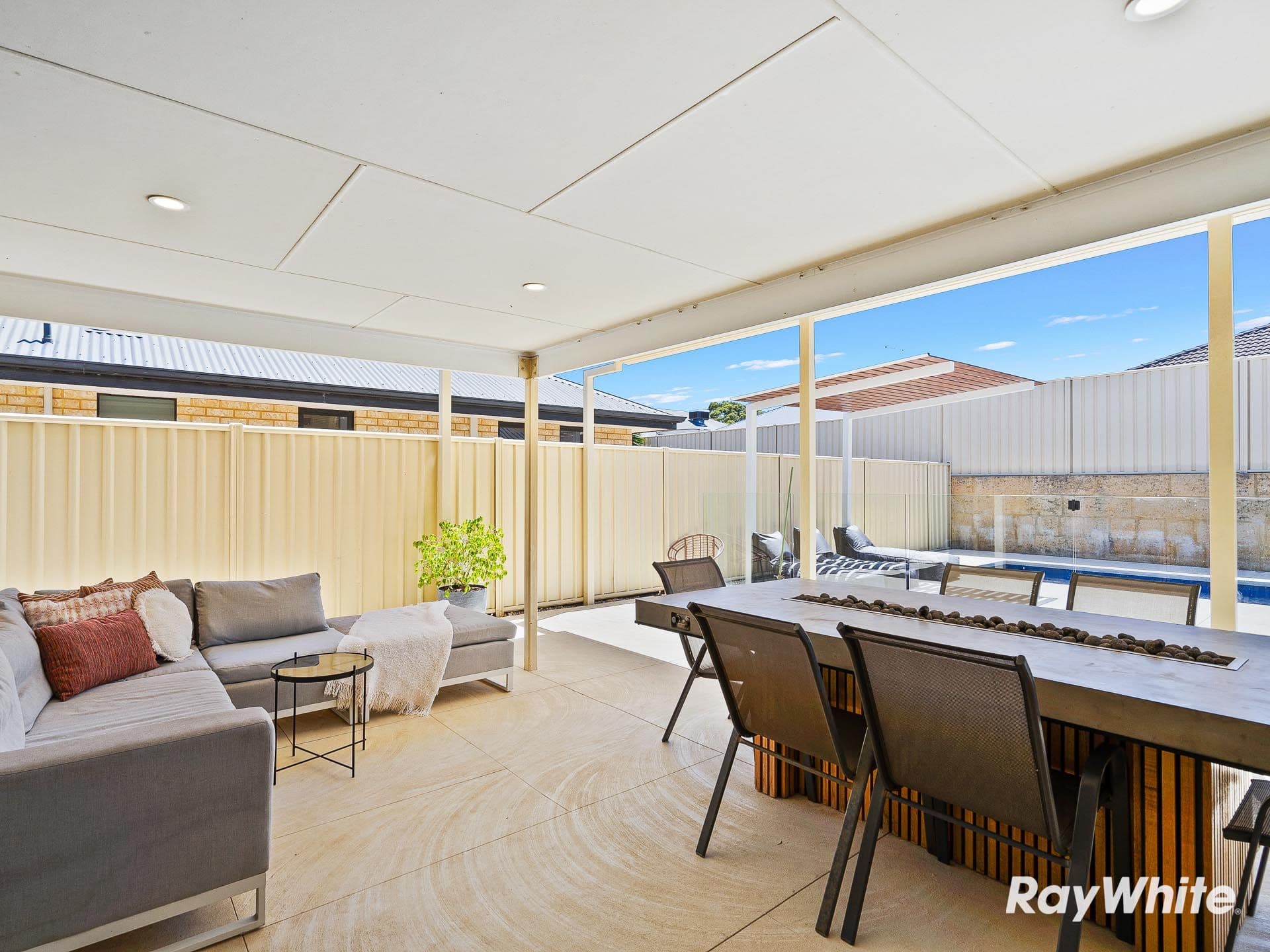 4 Pelora View, Lakelands WA 6180, Lakelands - Thumbnail 3
