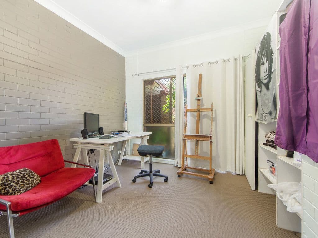 23 Tumbarumba Avenue, Ashmore QLD 4214, Ashmore - Thumbnail 5