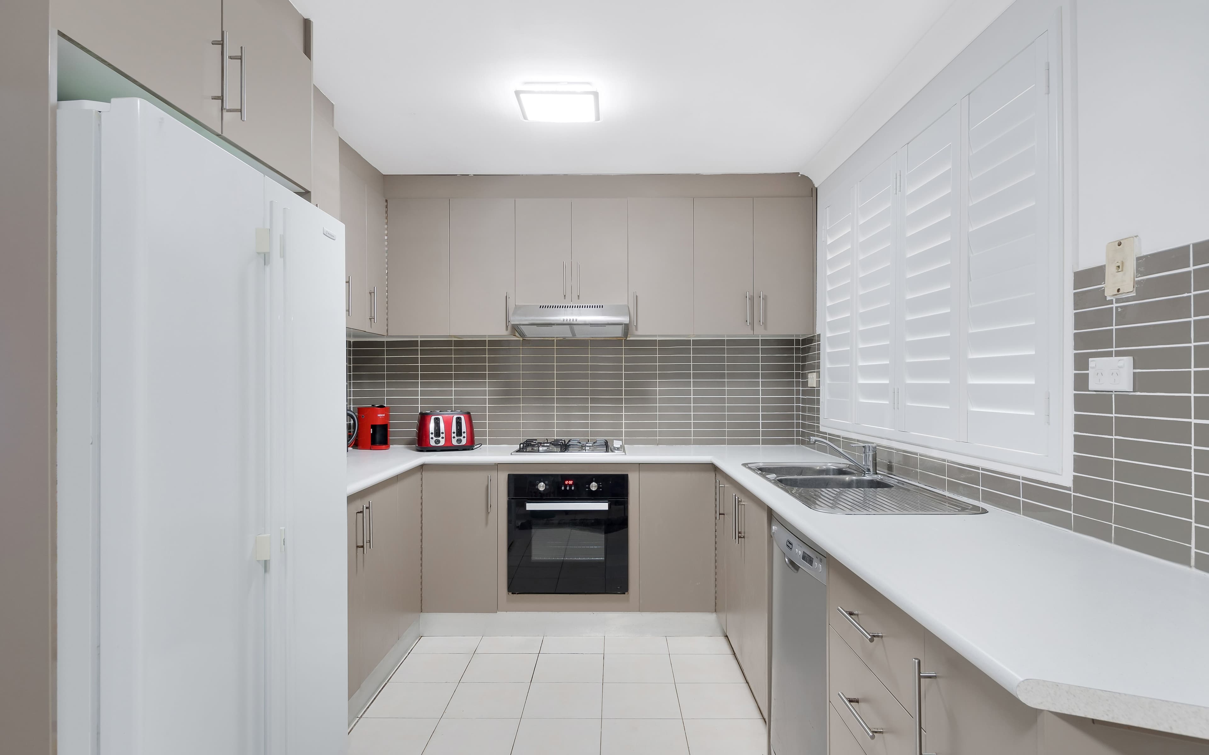 5 Madang Place, Glenfield NSW 2167, Glenfield - Thumbnail 5