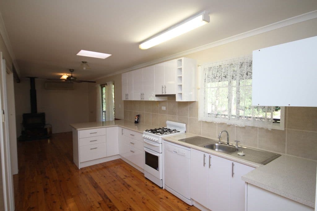 2 Beerburrum Street, Landsborough QLD 4550, Landsborough - Thumbnail 5