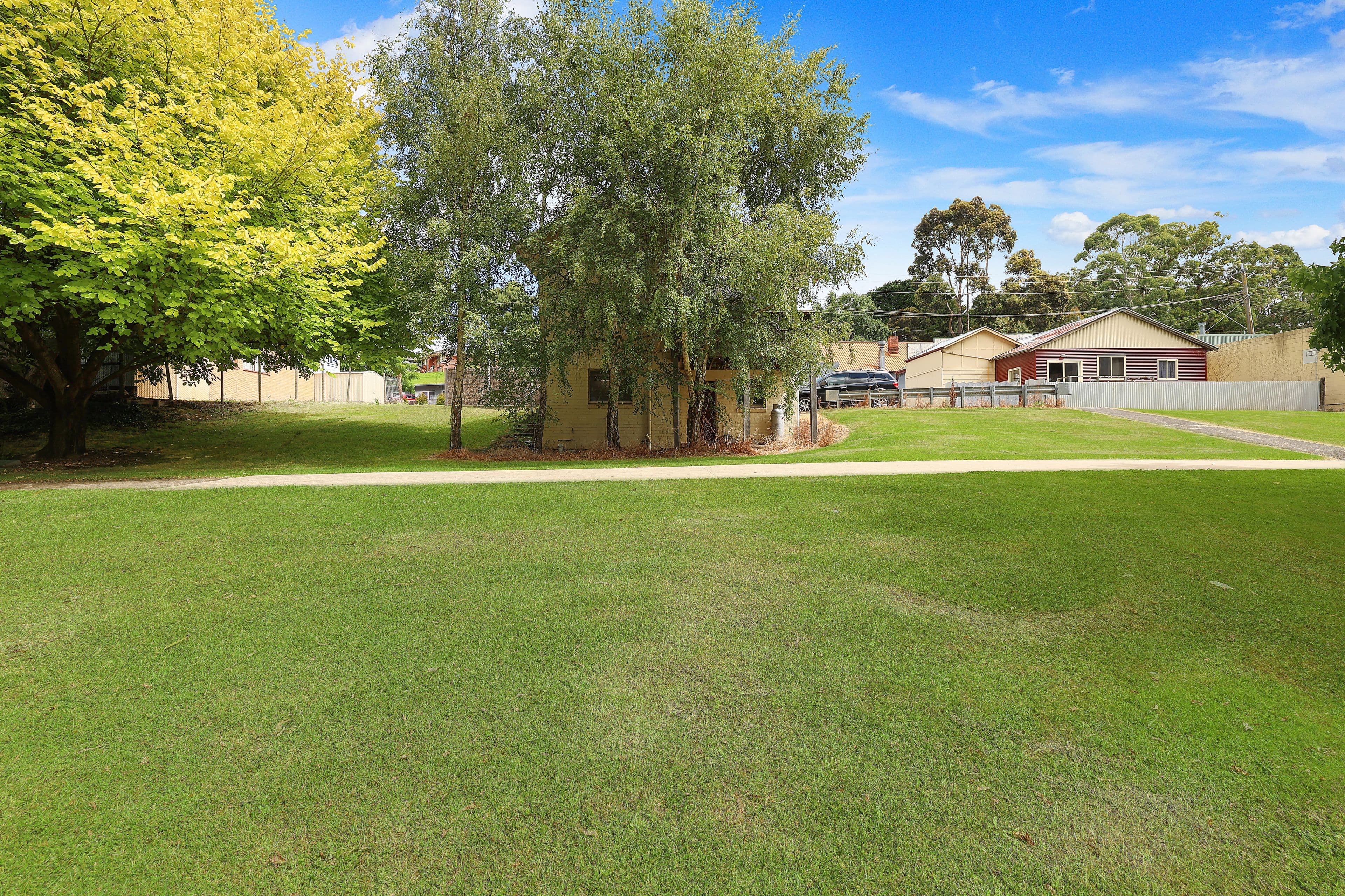 11 Timboon-Curdievale Road, Timboon VIC 3268, Timboon - Thumbnail 2