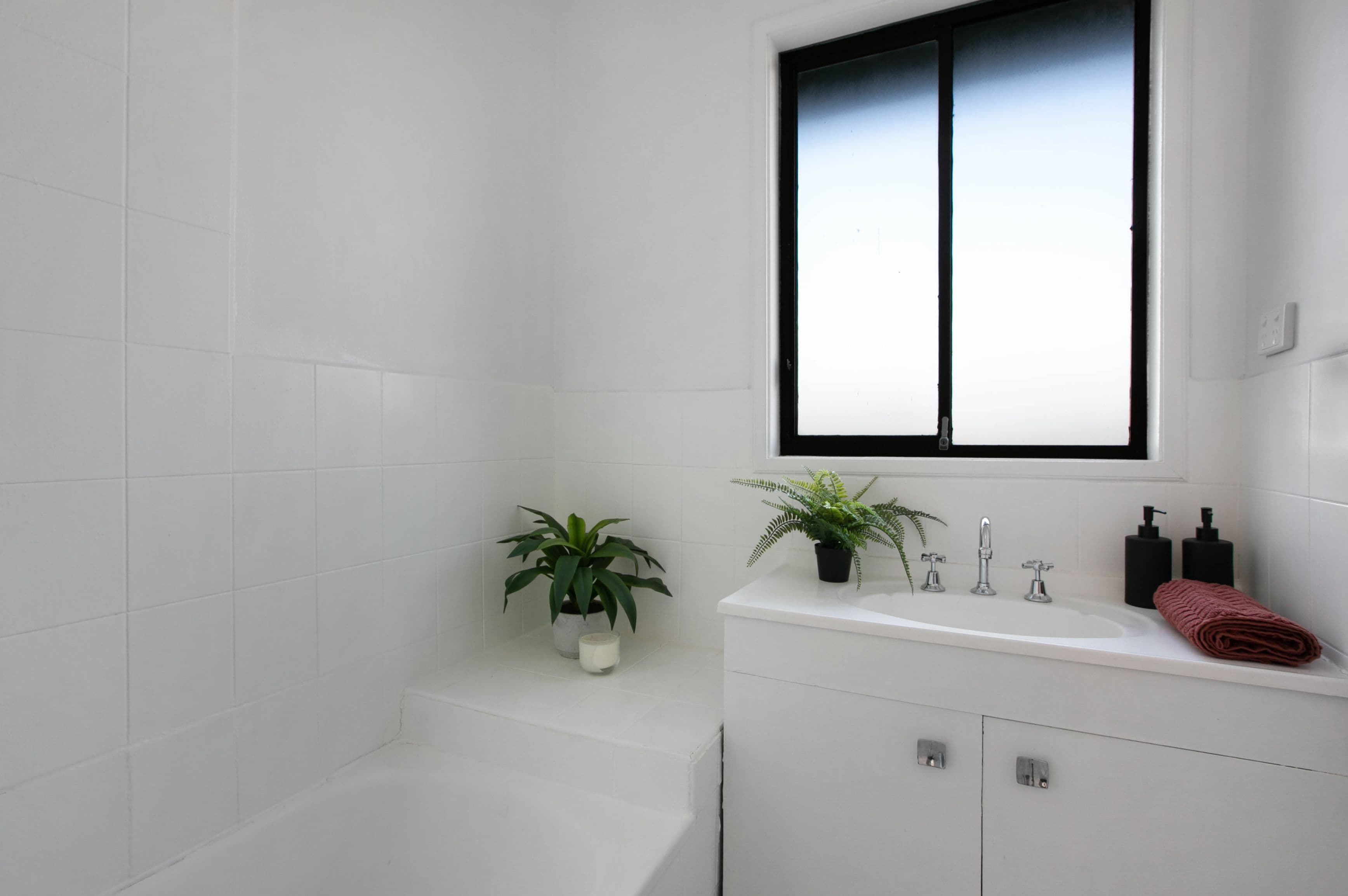 30 Loddon Avenue, Reservoir VIC 3073, Reservoir - Thumbnail 8