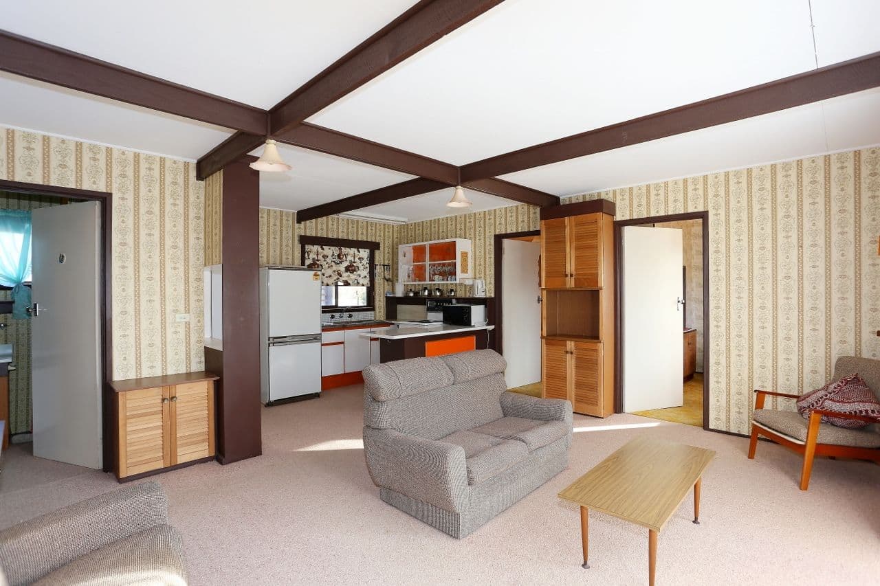 212 Thompson Avenue, Cowes VIC 3922, Cowes - Thumbnail 2