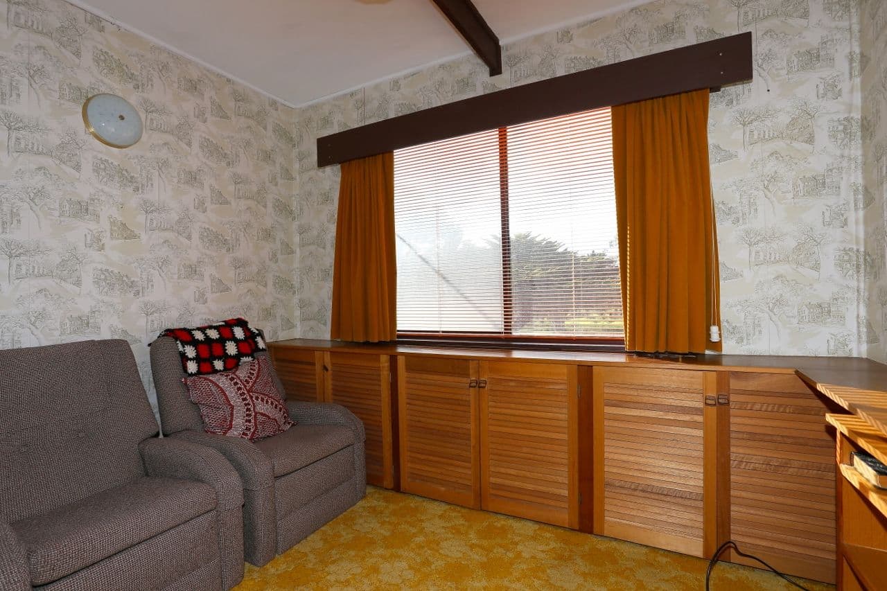 212 Thompson Avenue, Cowes VIC 3922, Cowes - Thumbnail 4