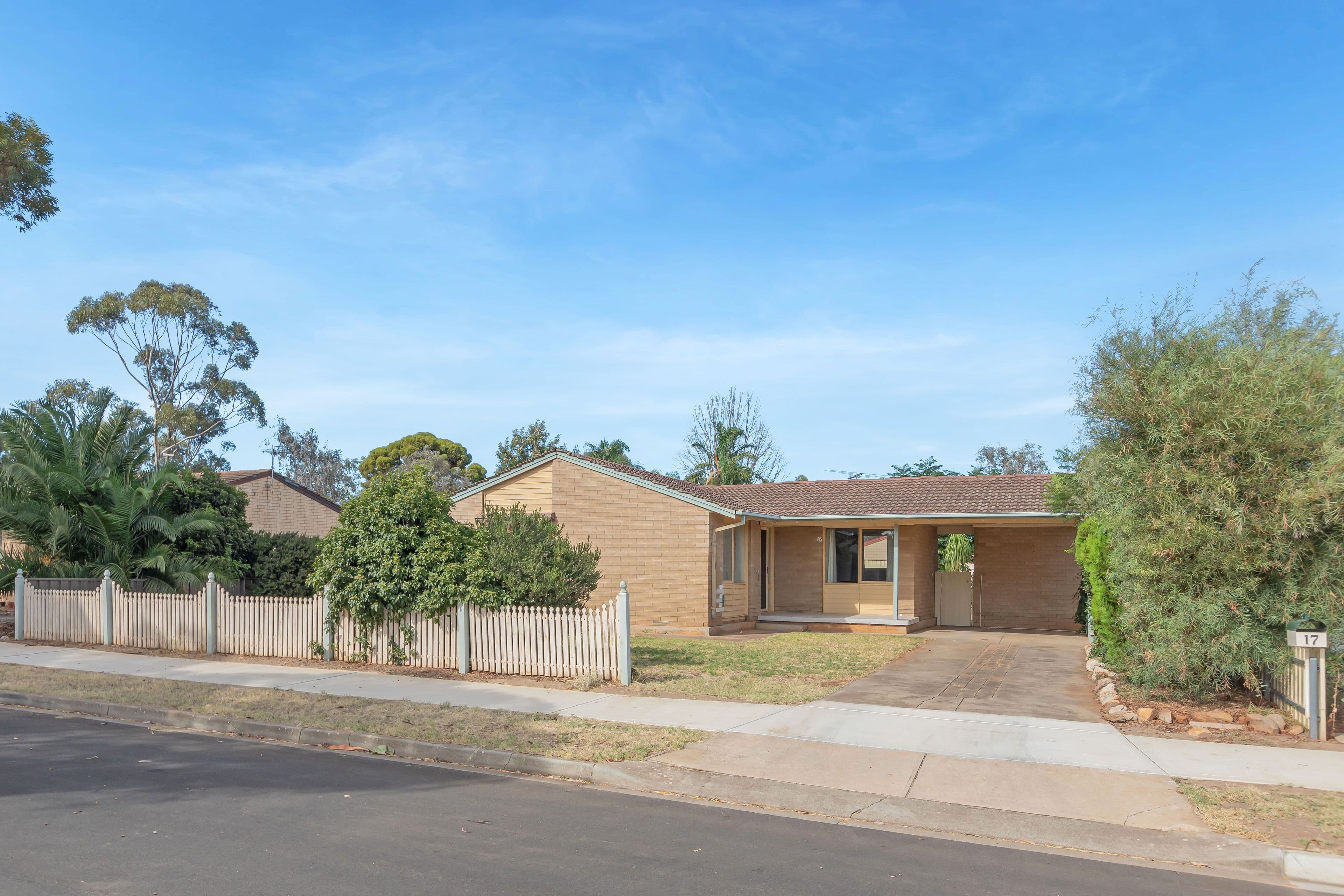 17 Palari Crescent, Munno Para SA 5115, Munno Para - Image 1