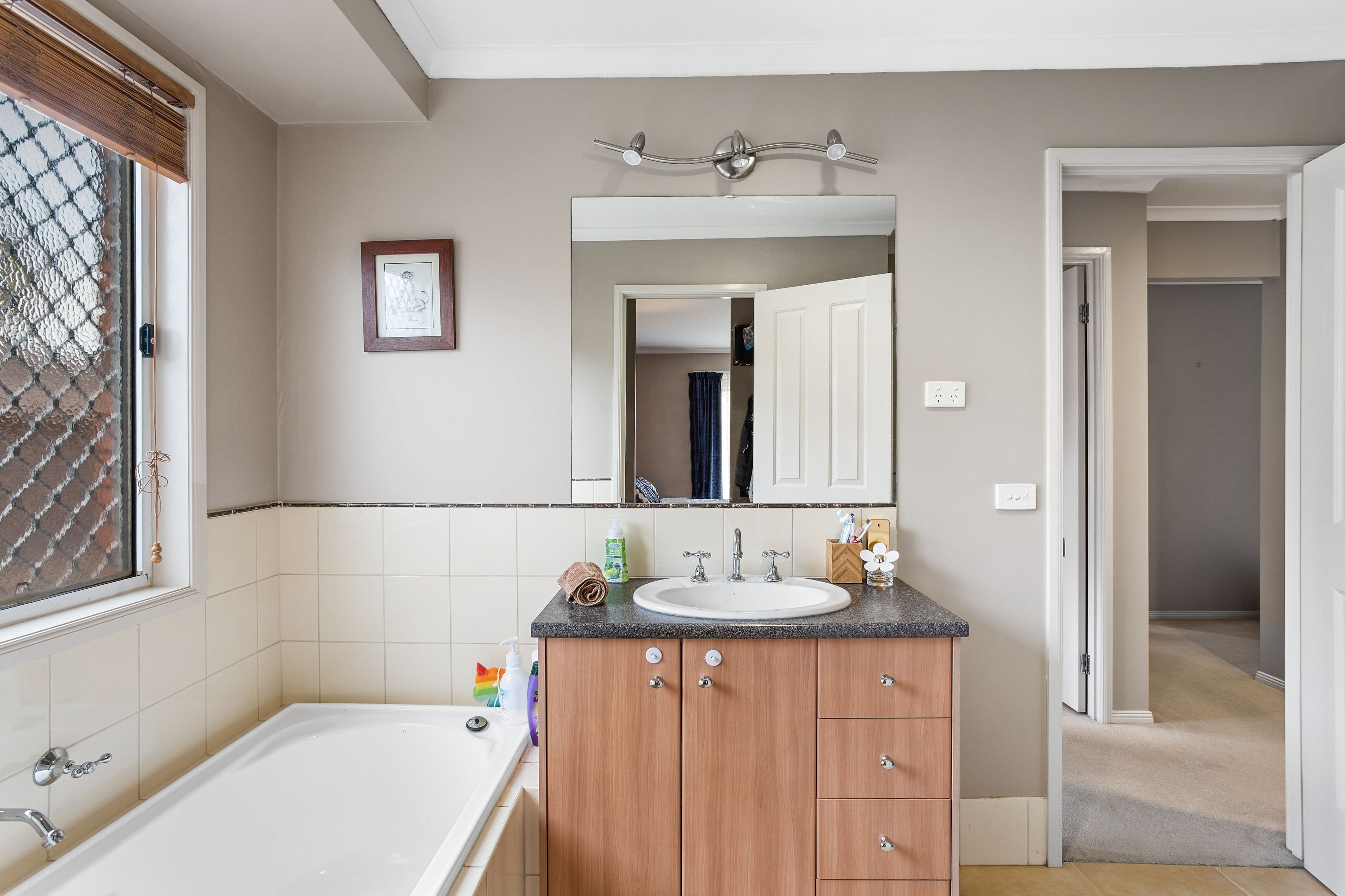 71 Timele Drive, Hillside VIC 3037, Hillside - Thumbnail 6