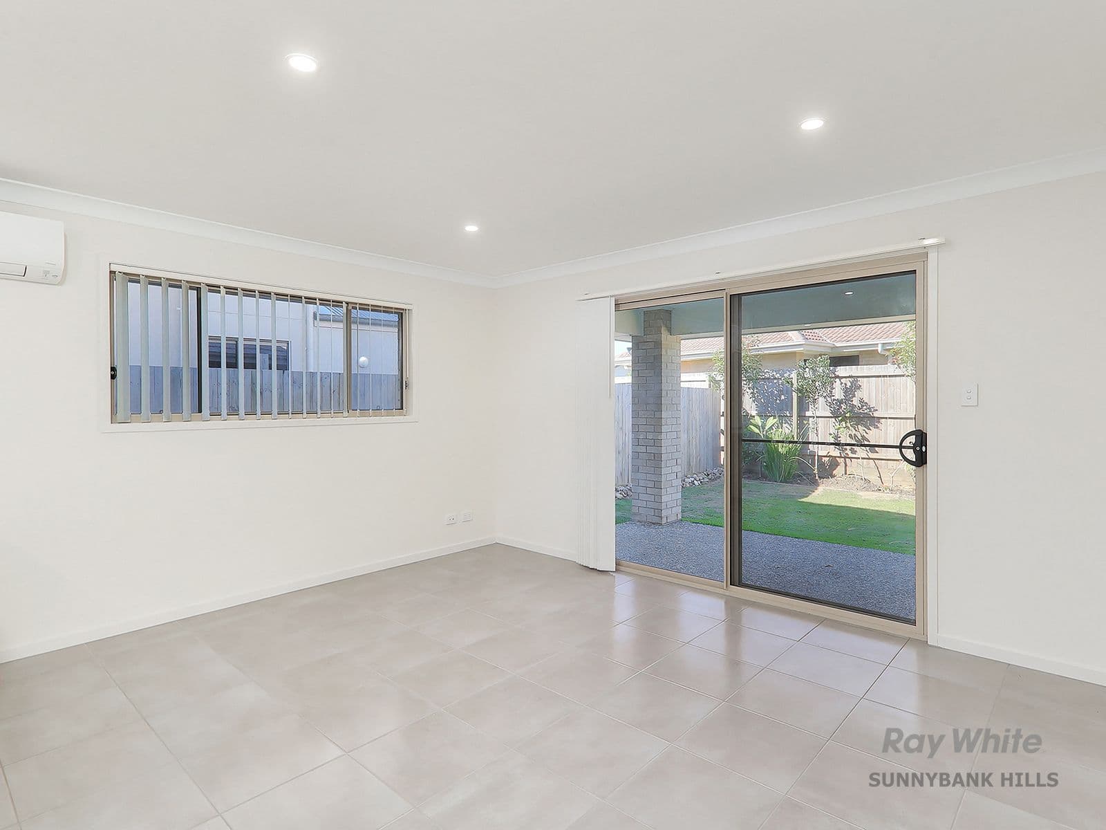 47 Fairbourne Terrace, PIMPAMA QLD 4209, Pimpama - Thumbnail 2