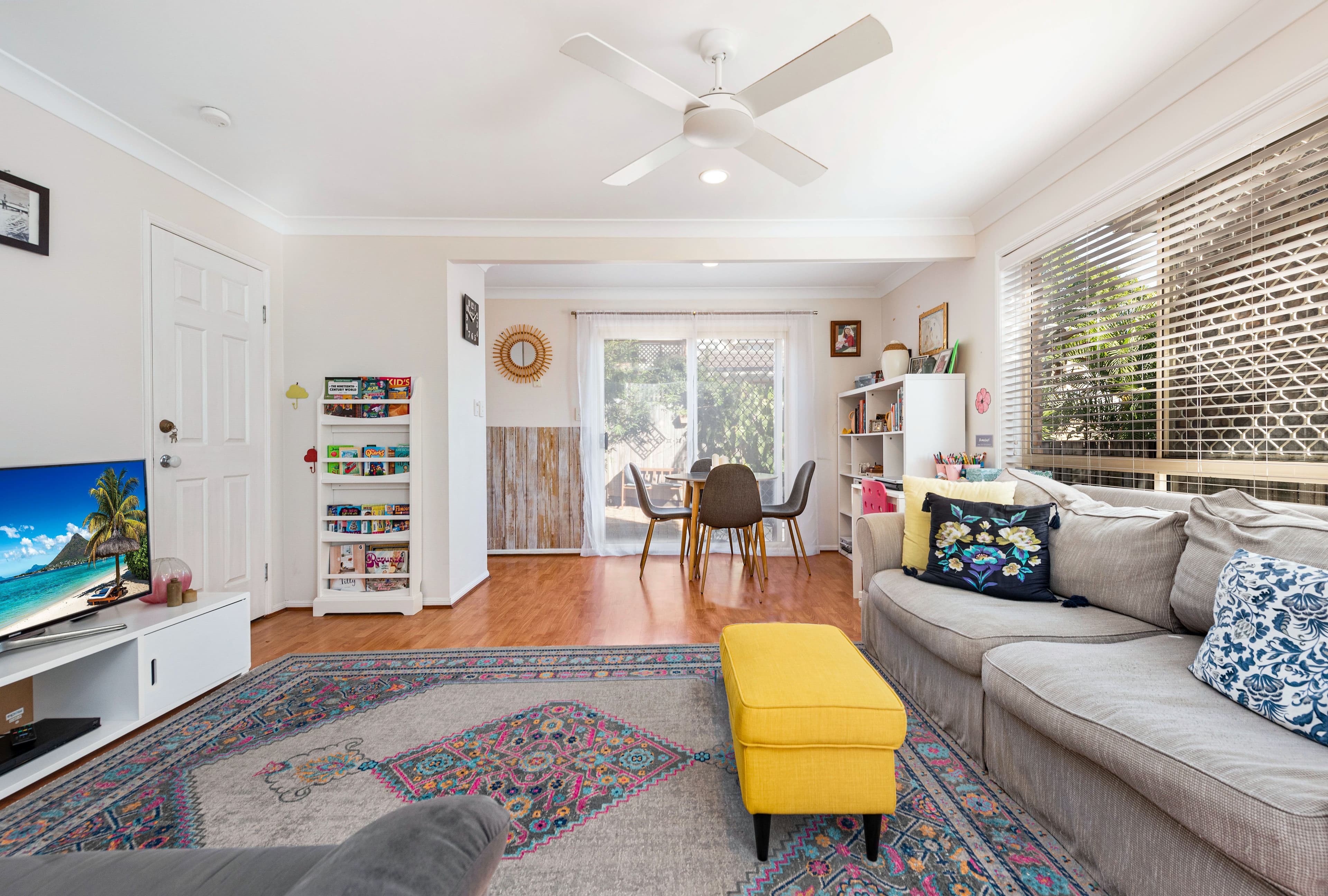 27 Daniells Street, Carina QLD 4152, Carina - Thumbnail 2