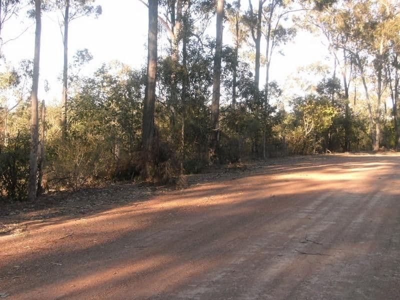 329 Dyer Road, BLACKBUTT QLD 4314, Blackbutt - Thumbnail 2