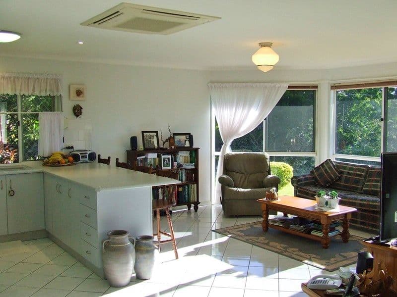 17 Clearview Drive, GLASS HOUSE MOUNTAINS QLD 4518, Glass House Mountains - Thumbnail 5