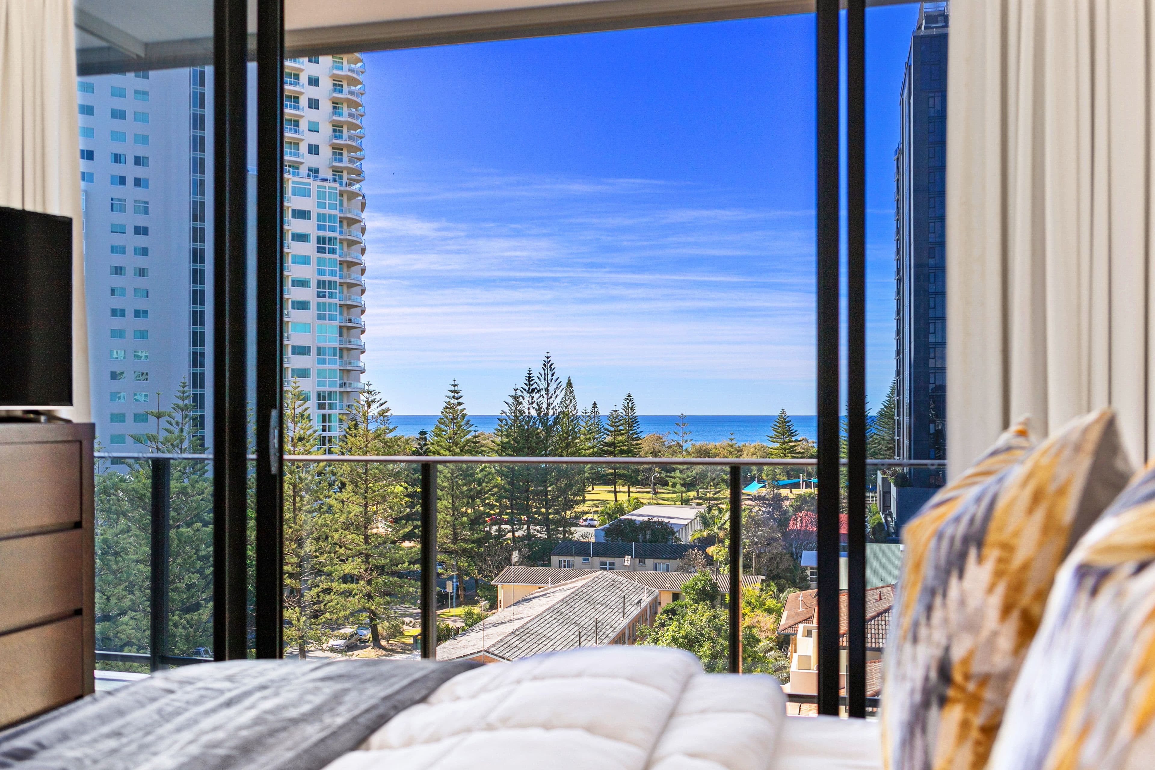 703 'Ultra' 14 George Avenue, Broadbeach QLD 4218, Broadbeach - Thumbnail 2