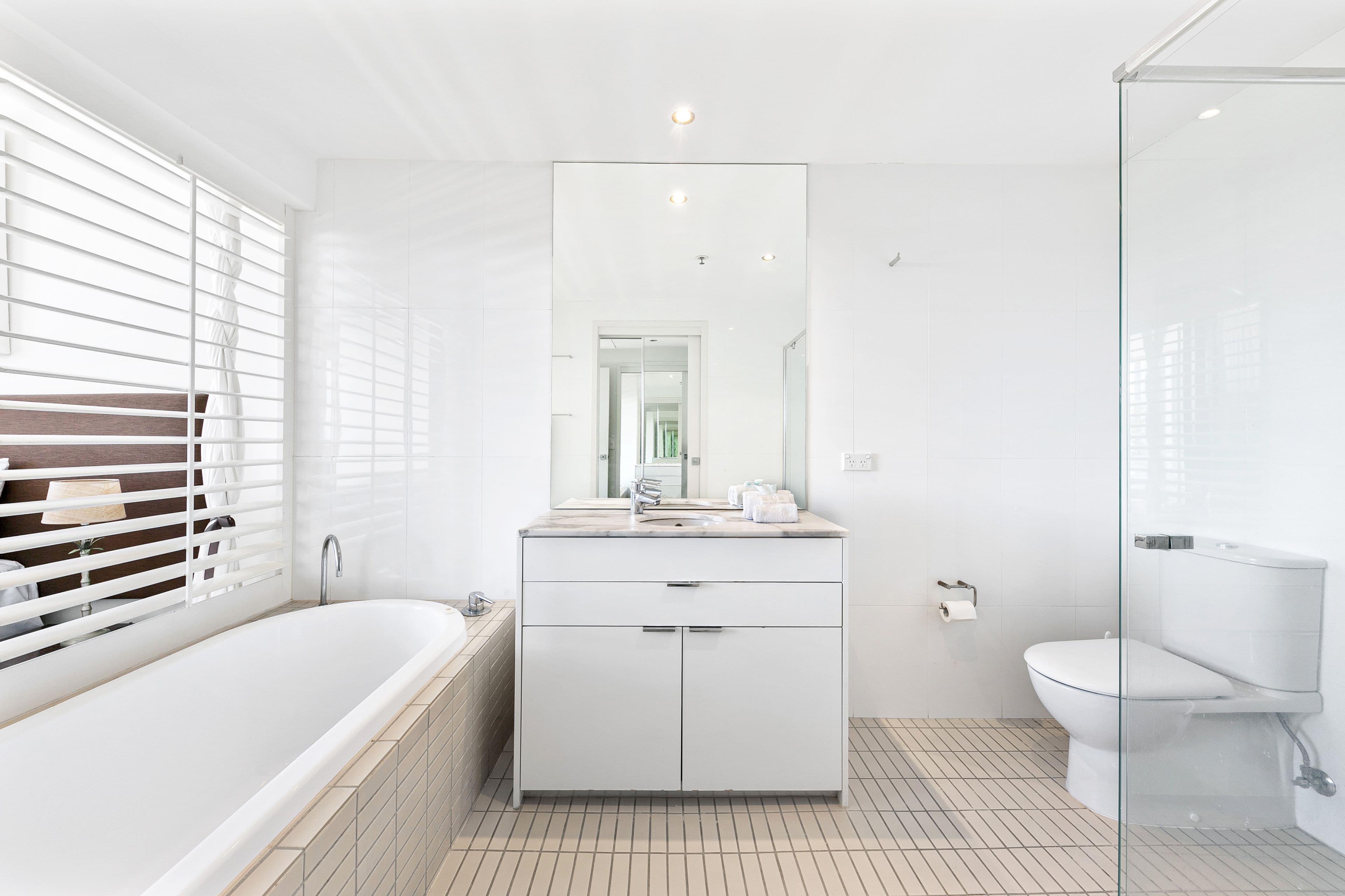 703 'Ultra' 14 George Avenue, Broadbeach QLD 4218, Broadbeach - Thumbnail 4