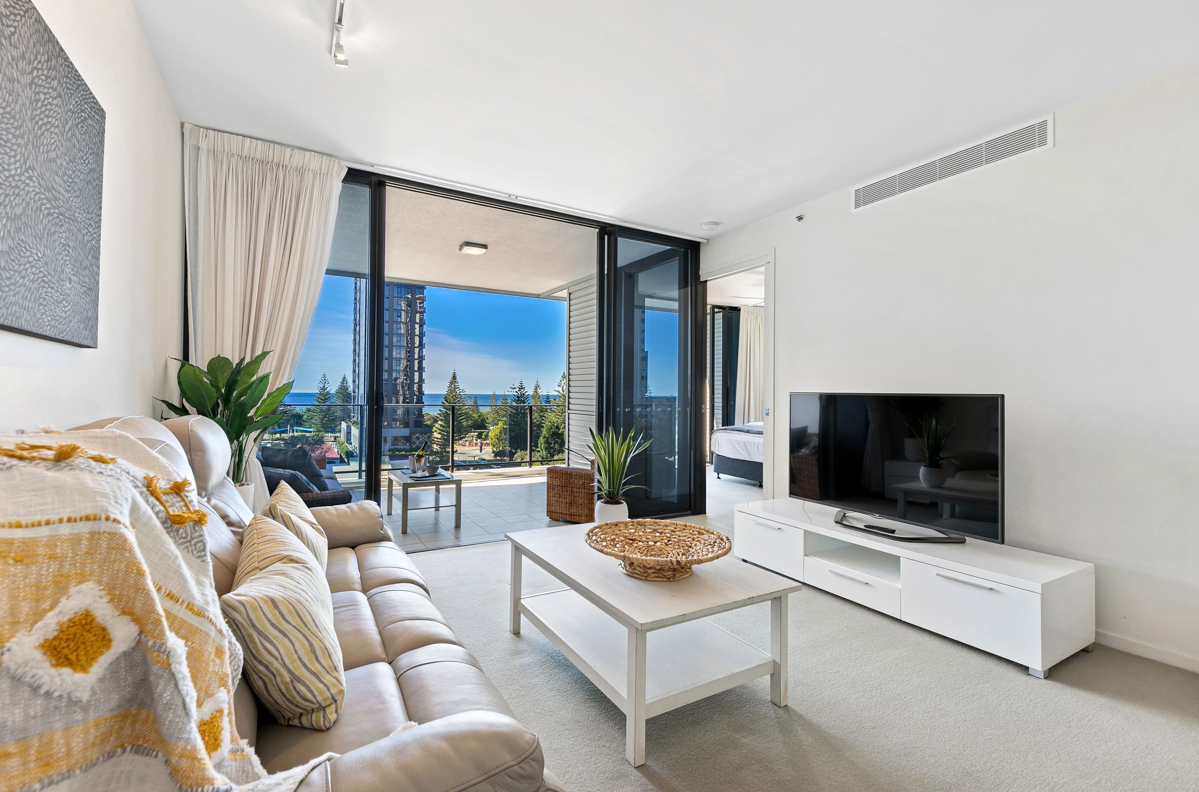 703 'Ultra' 14 George Avenue, Broadbeach QLD 4218, Broadbeach - Thumbnail 6