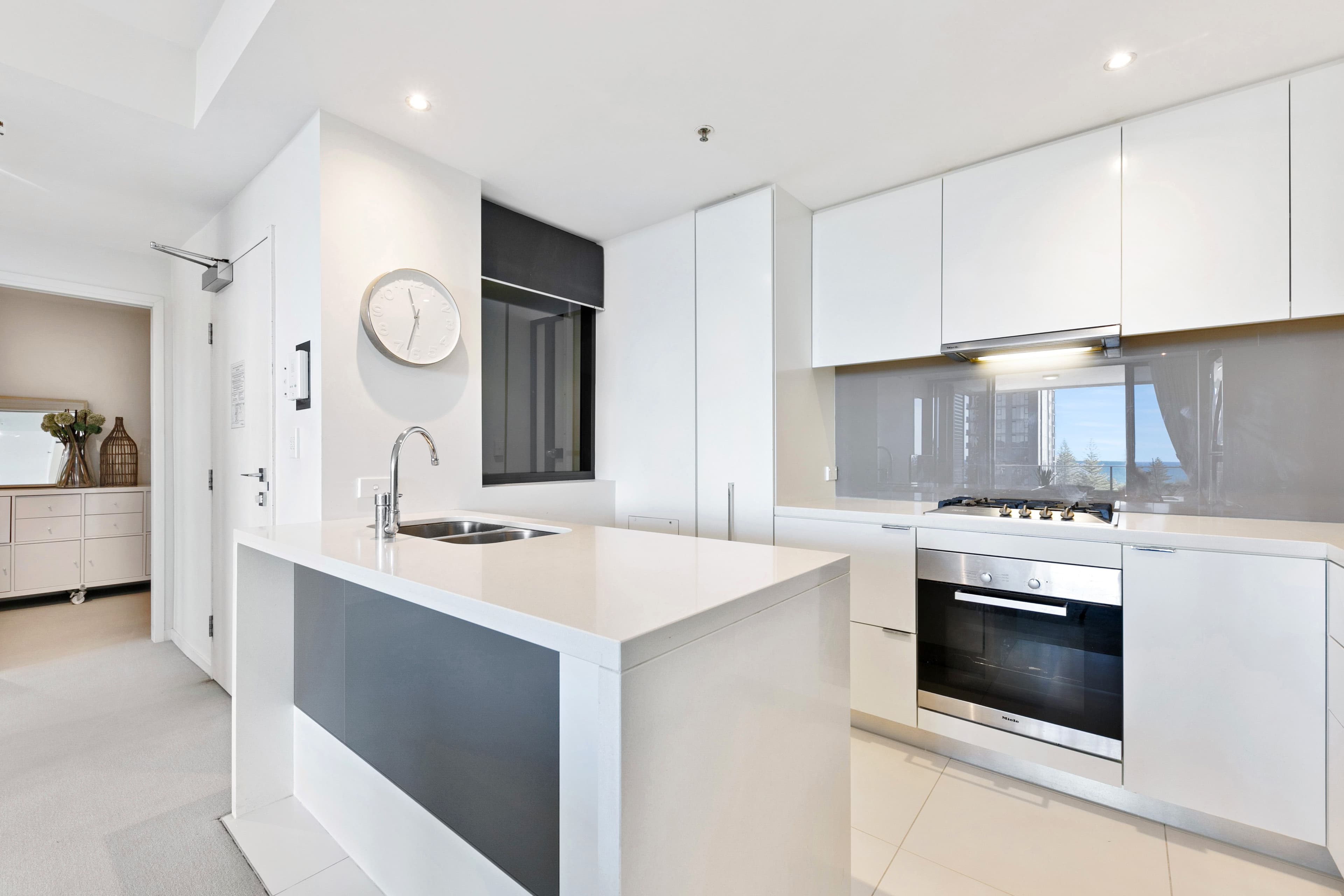 703 'Ultra' 14 George Avenue, Broadbeach QLD 4218, Broadbeach - Thumbnail 8