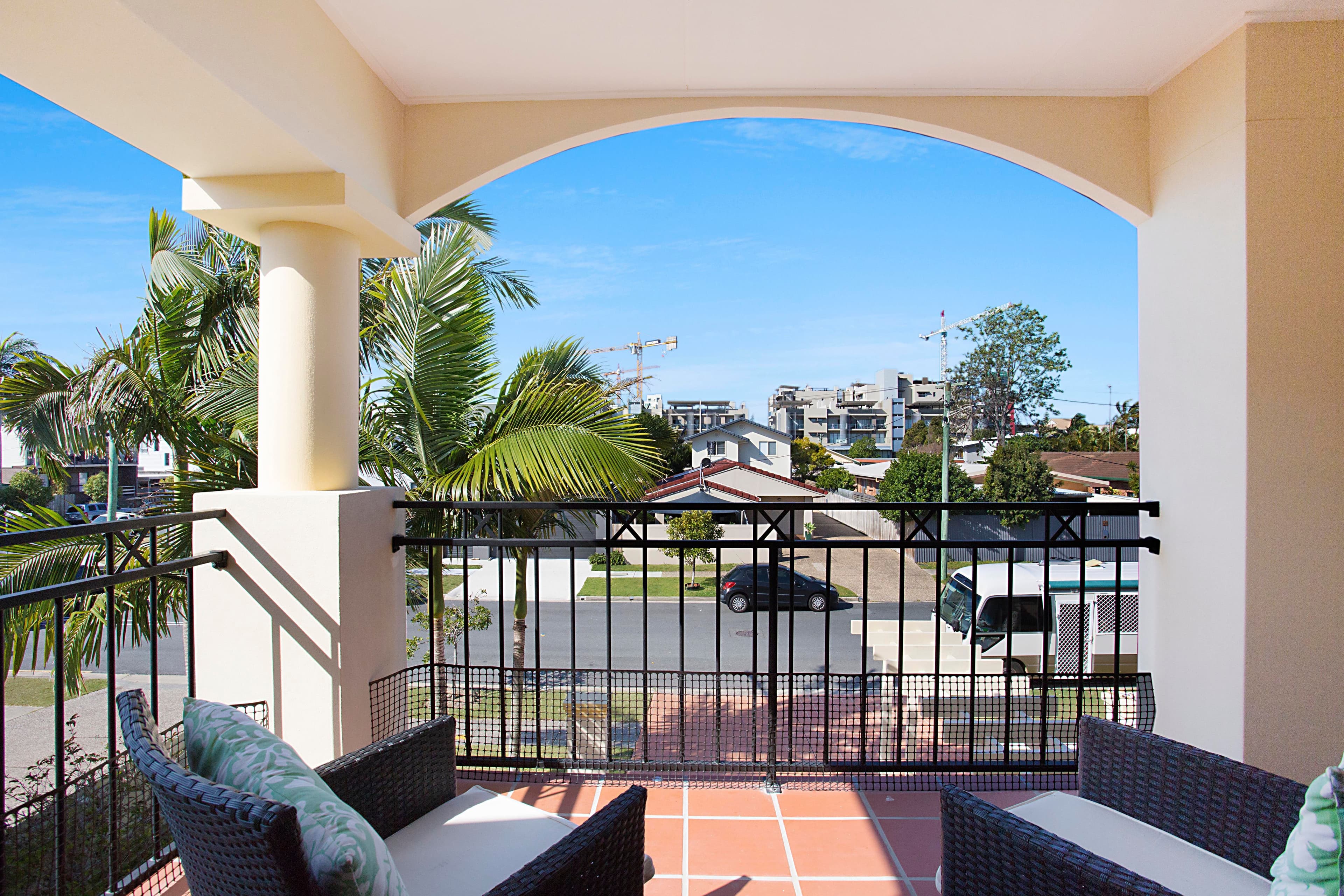16 Evandale Crescent, Miami QLD 4220, Miami - Thumbnail 7