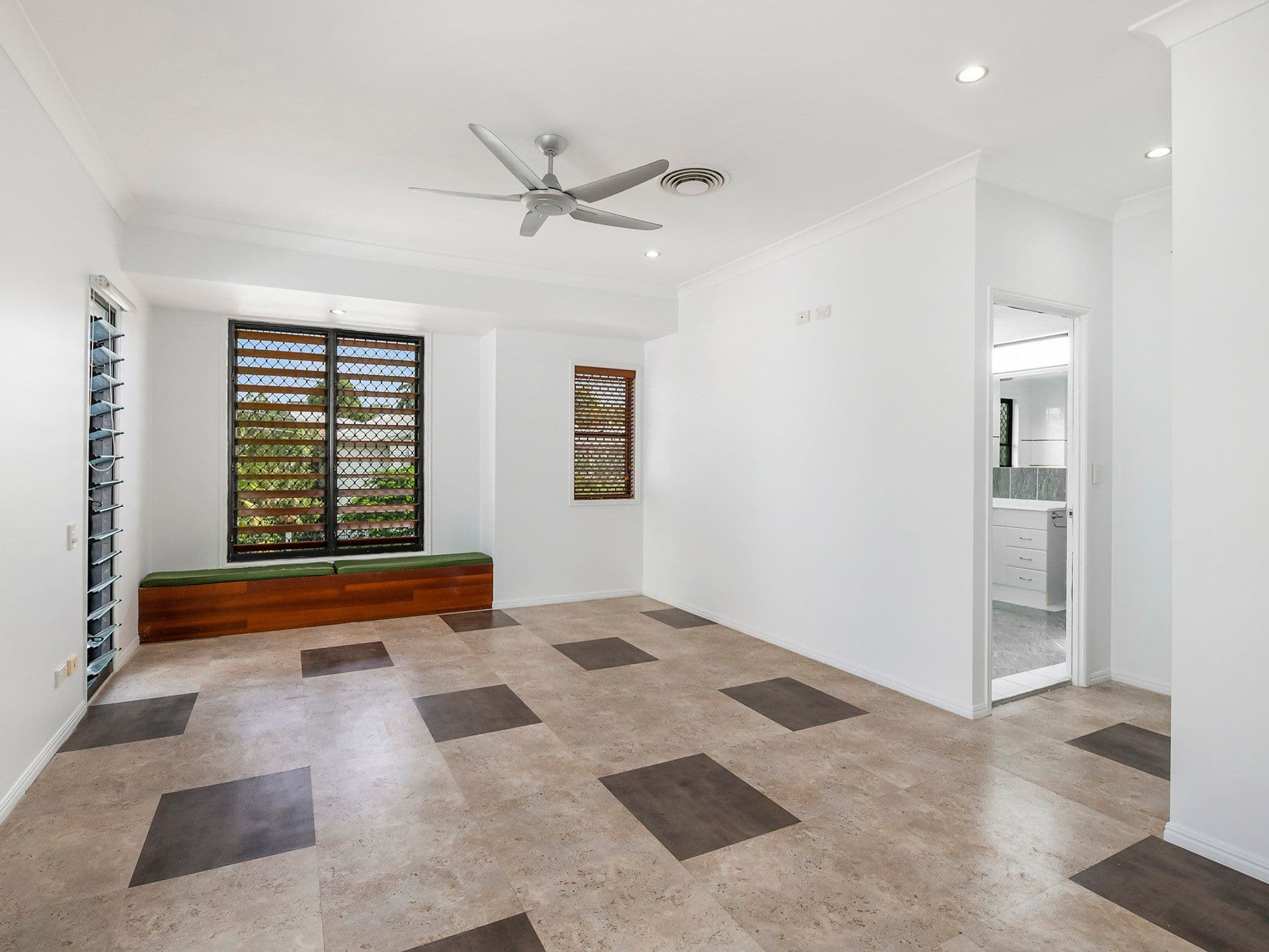 73 Lindsay Street, Hawthorne QLD 4171, Hawthorne - Thumbnail 7