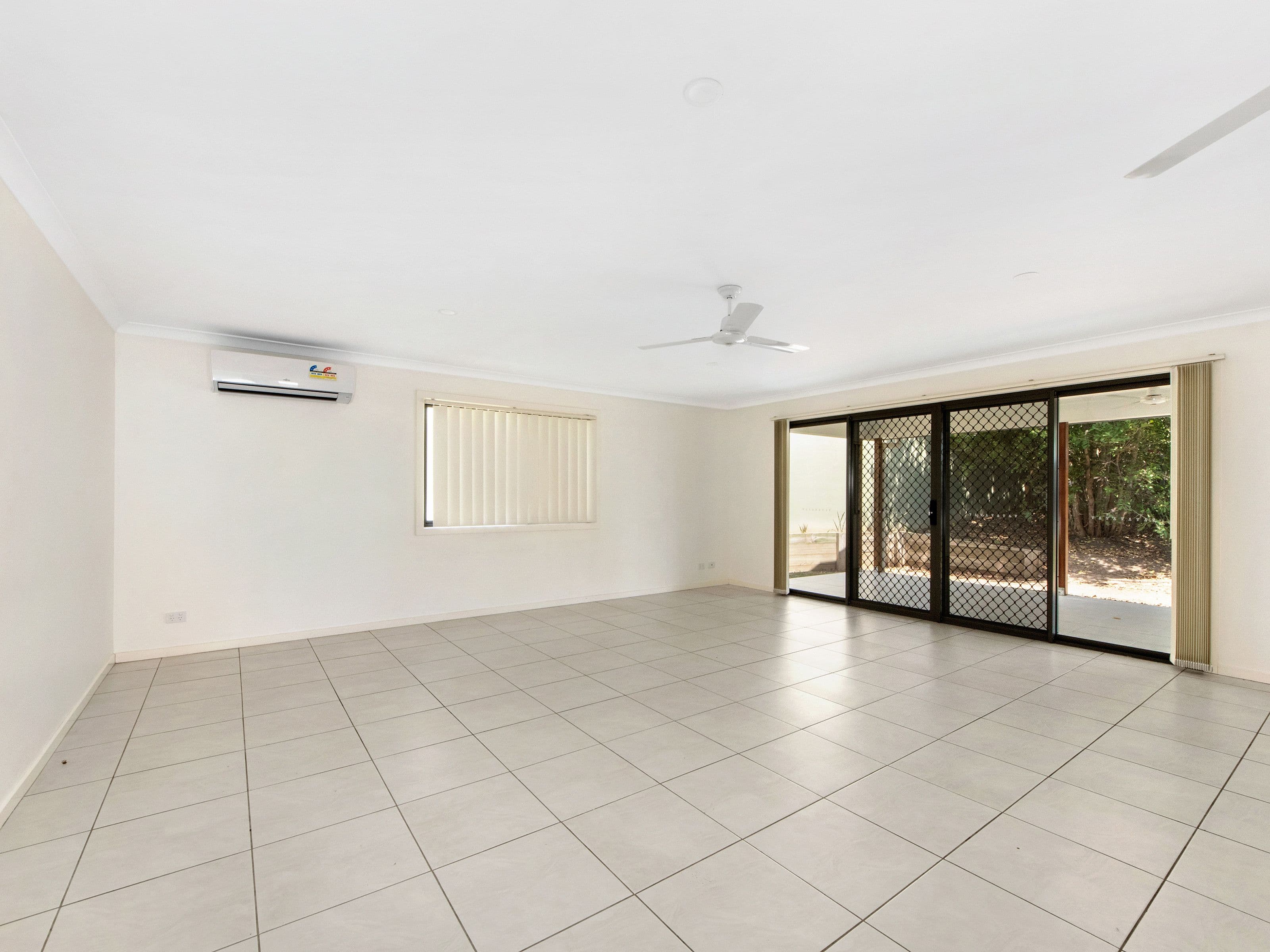 43 Mildura Drive, Helensvale QLD 4212, Helensvale - Thumbnail 5