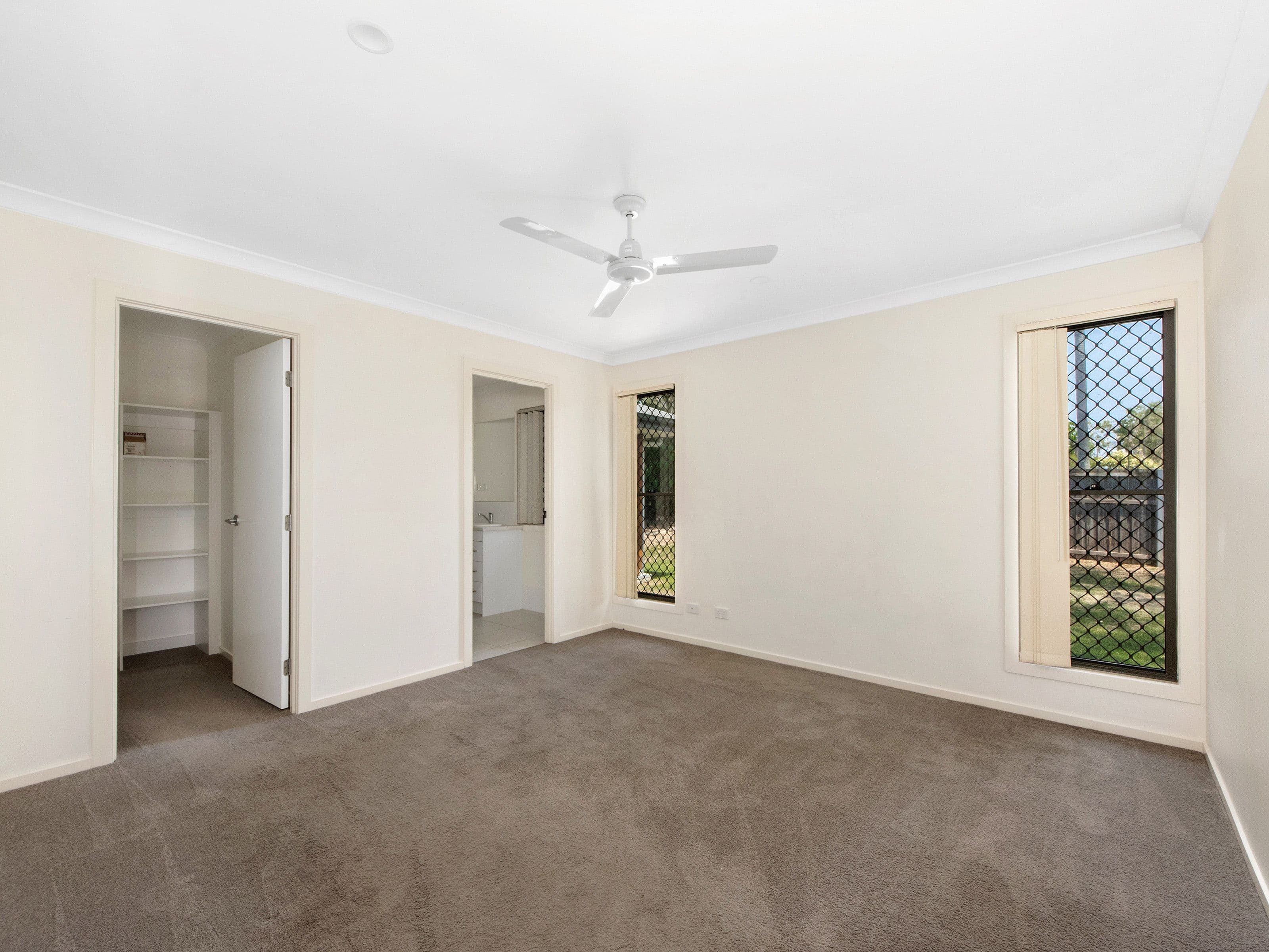 43 Mildura Drive, Helensvale QLD 4212, Helensvale - Thumbnail 8