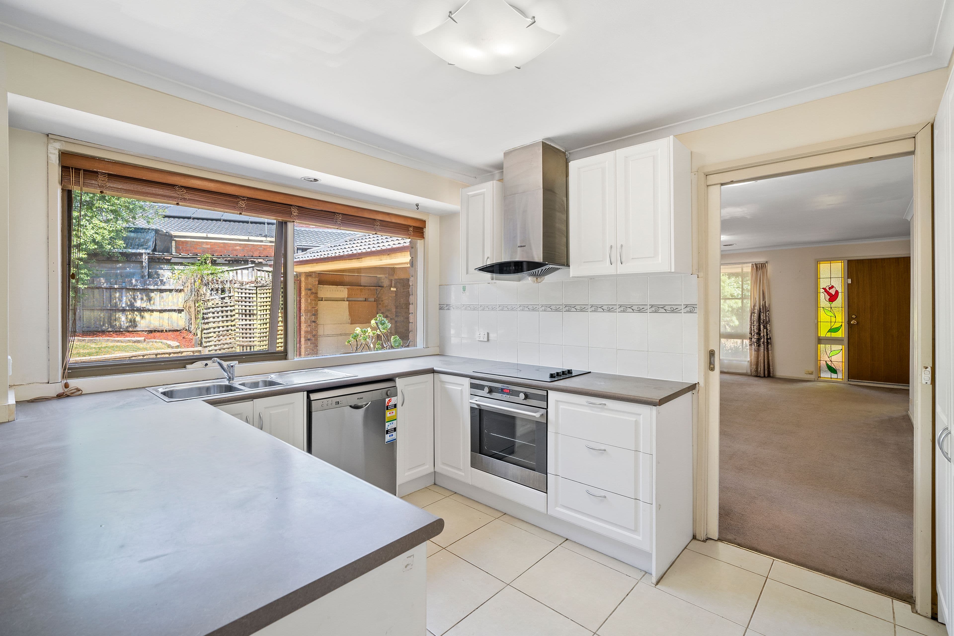 7 Ontario Place, Rowville VIC 3178, Rowville - Thumbnail 3