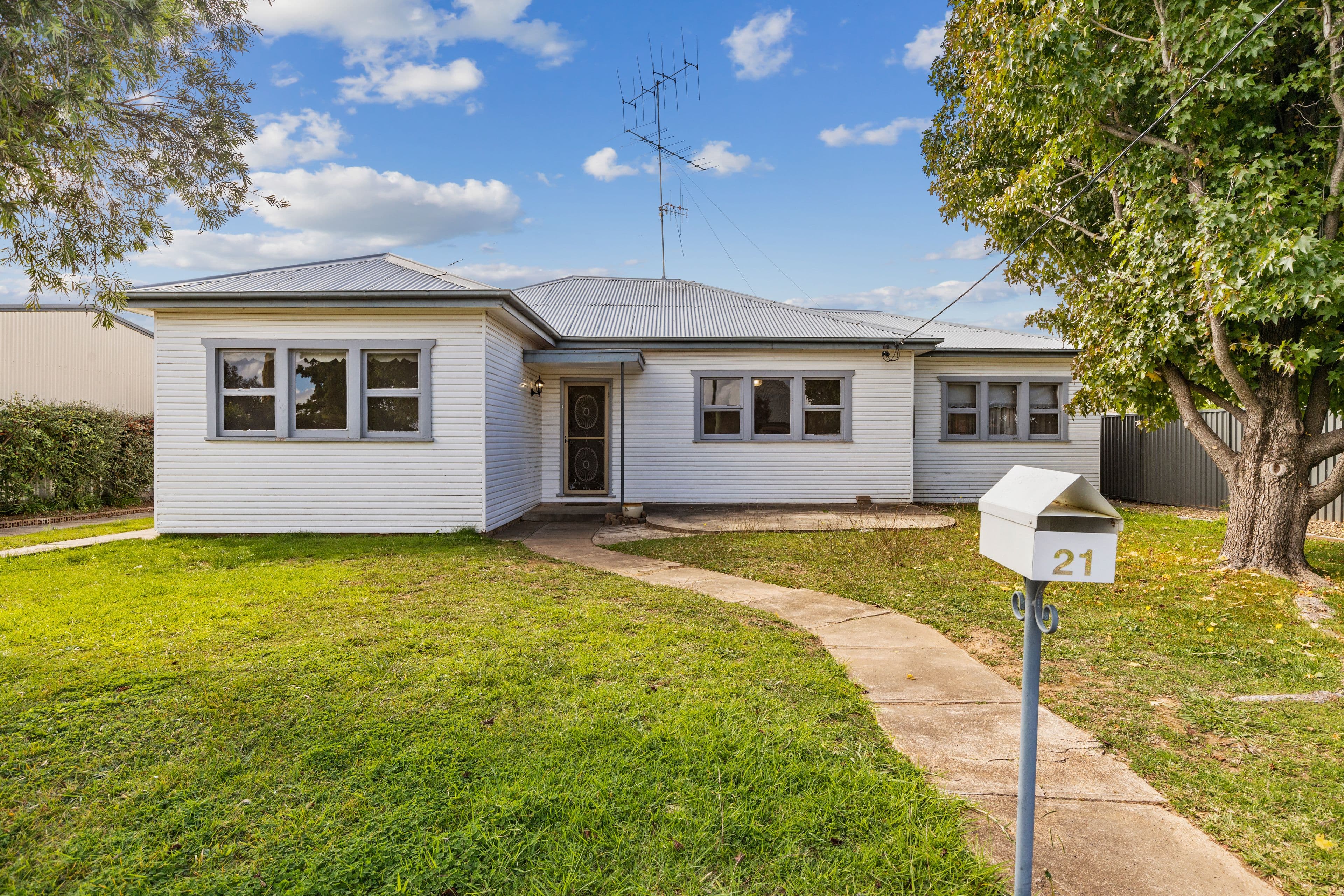 21 Princes Avenue, Goulburn NSW 2580, Goulburn - Image 1