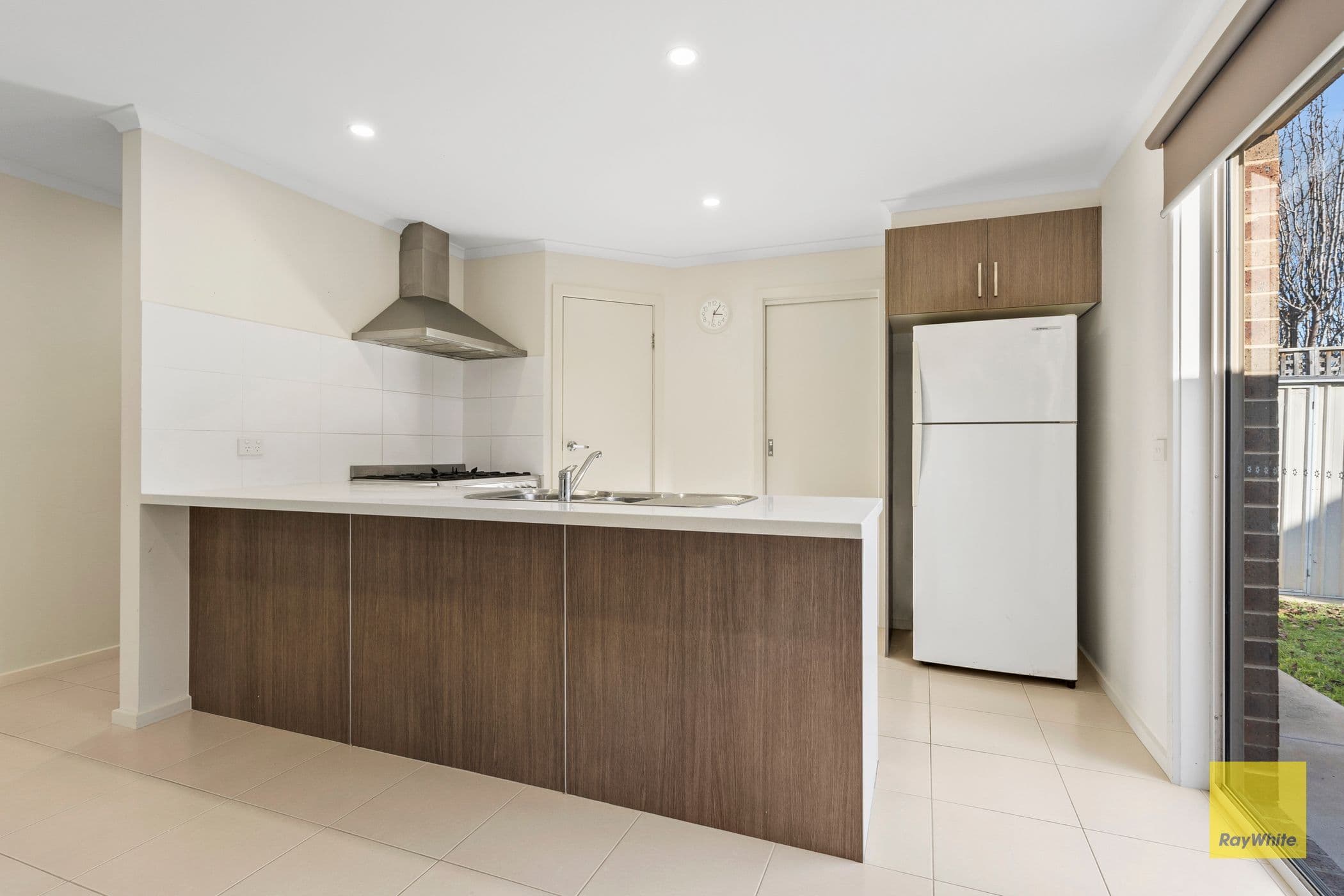 15B Summit Avenue, Belmont VIC 3216, Belmont - Thumbnail 2