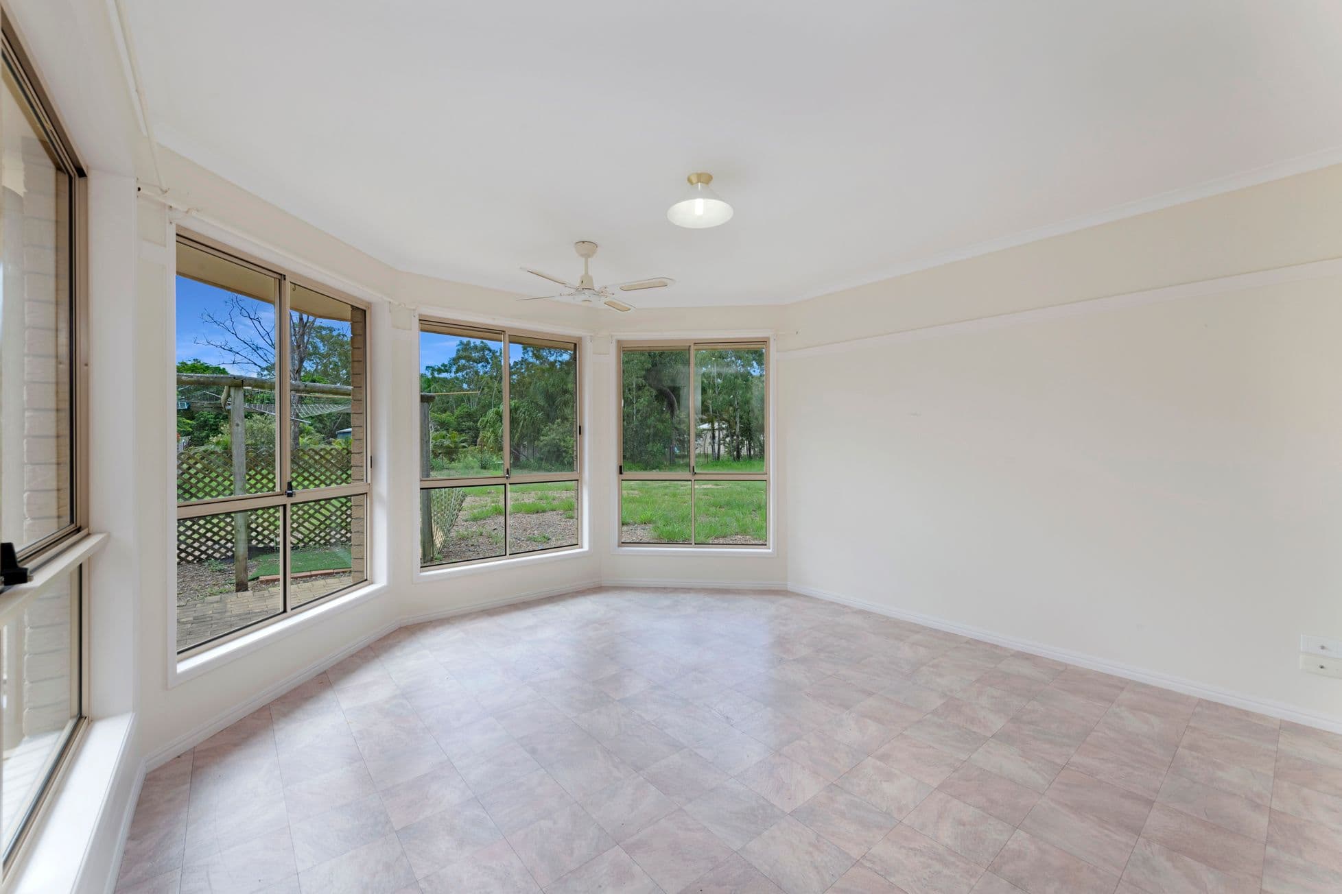 298 Sylvan Drive, Moore Park Beach QLD 4670, Moore Park Beach - Thumbnail 8