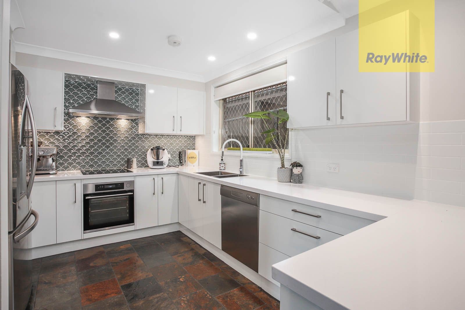 9 Saunders Street, North Parramatta NSW 2151, North Parramatta - Thumbnail 3