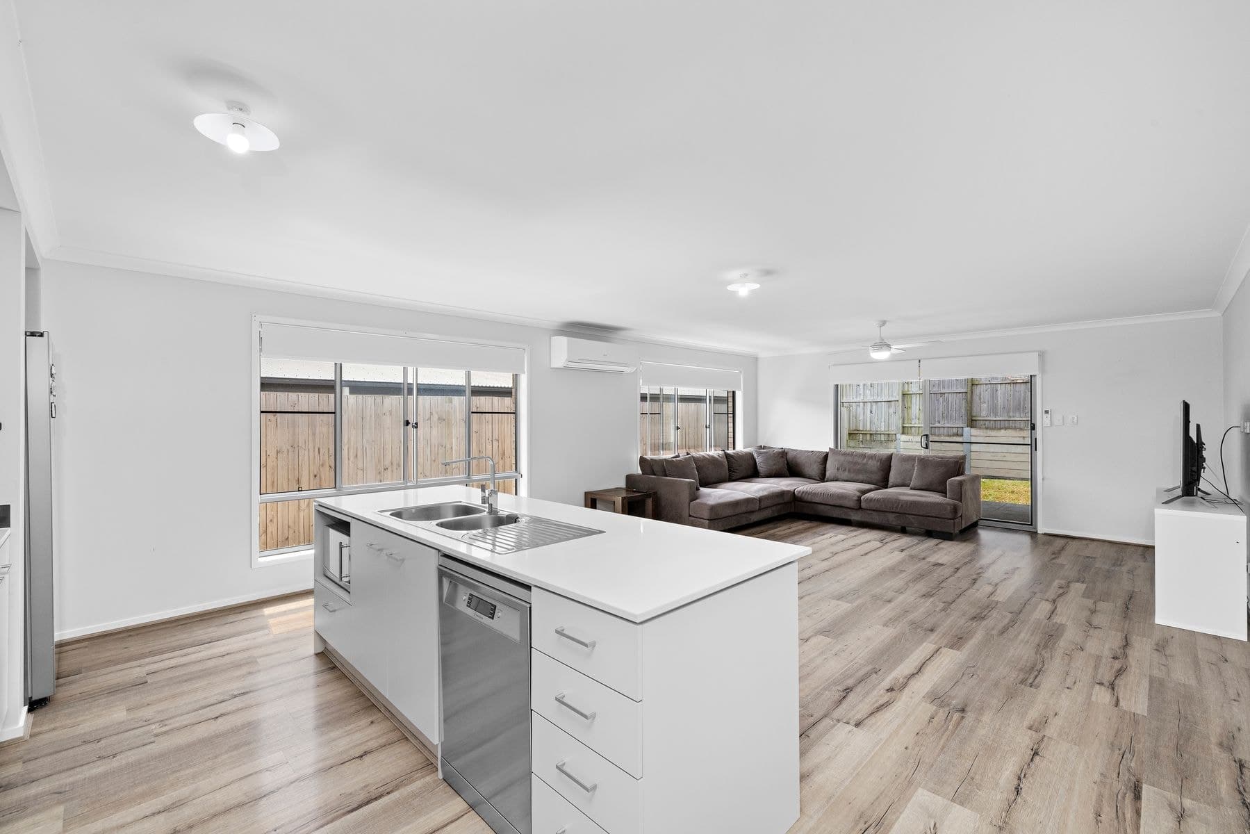 13 Valleygreen Close, Redland Bay QLD 4165, Redland Bay - Image 1