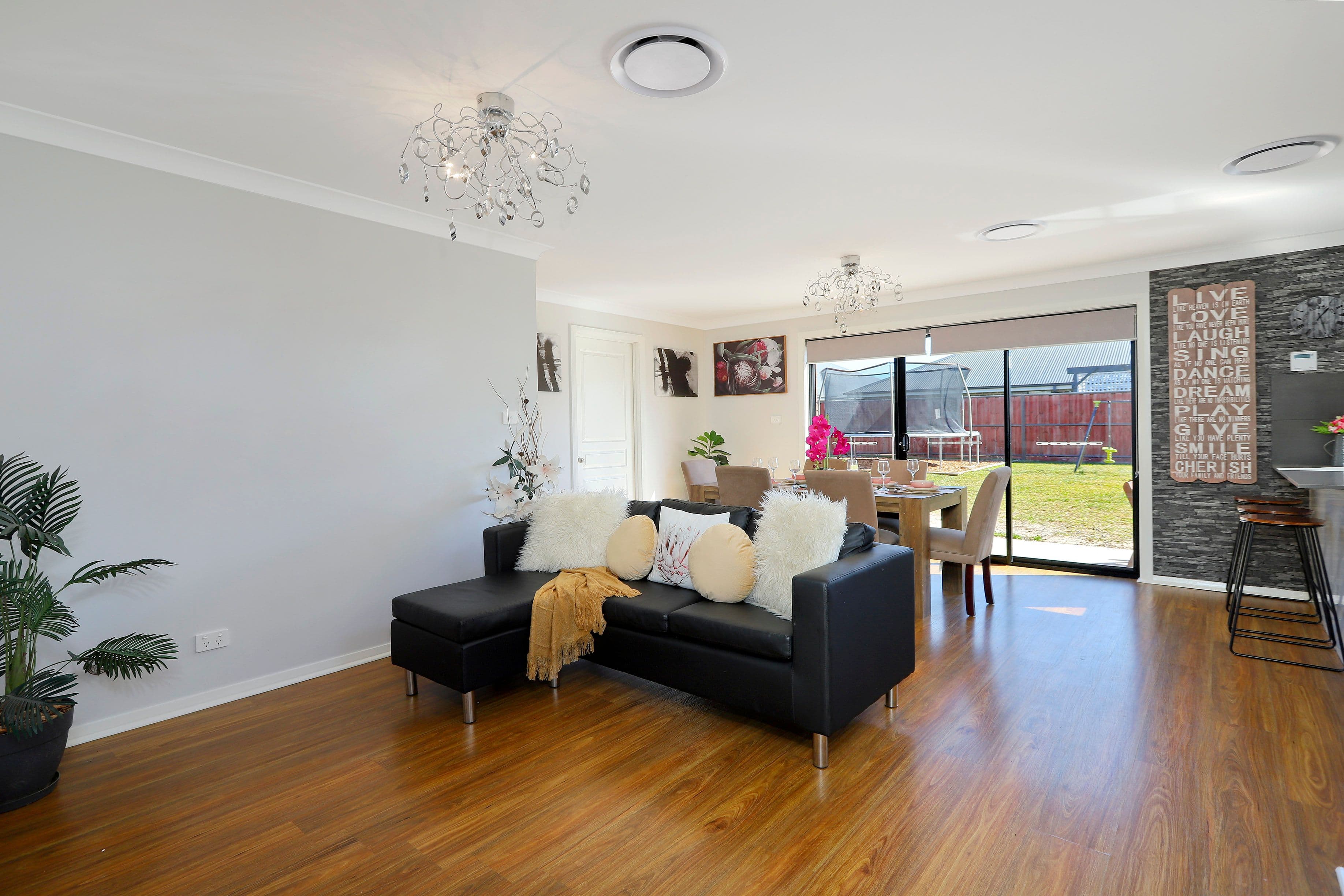 9 Oaks Street, Pitt Town - Thumbnail 3