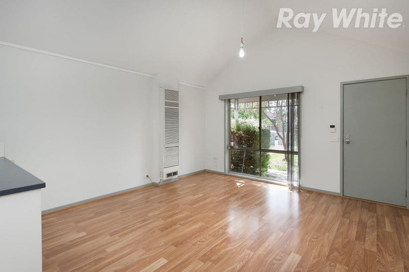 22 Benjamin Close, Bundoora VIC 3083, Bundoora - Thumbnail 3
