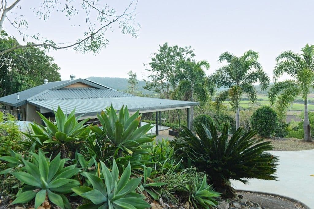 2 Demi Close, Strathdickie QLD 4800, Strathdickie - Thumbnail 2