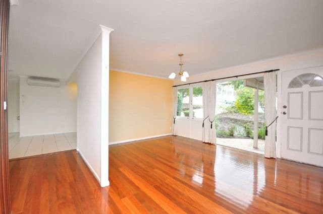 61 Vaughan Street, MOUNT GRAVATT QLD 4122, Mount Gravatt - Thumbnail 2
