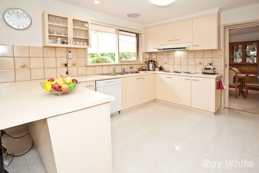 11 Cavill Court, Vermont South VIC 3133, Vermont South - Thumbnail 3
