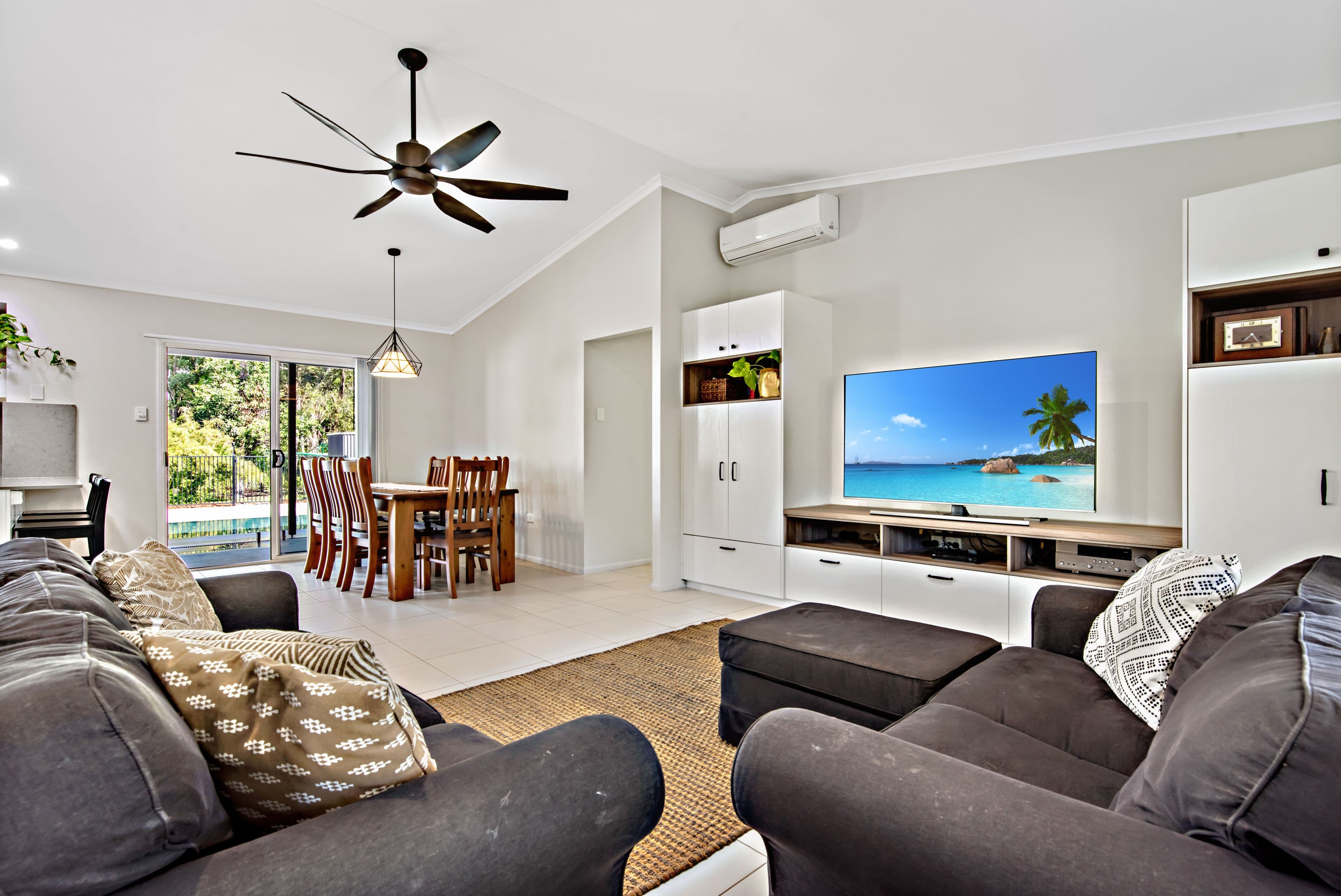 12 Sidney Drive, Beerwah QLD 4519, Beerwah - Thumbnail 2