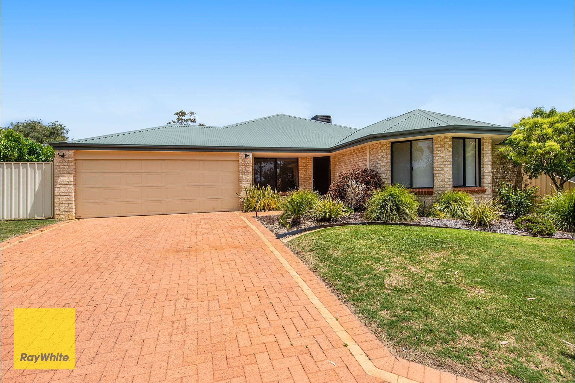 82 Lambertia Crescent, High Wycombe WA 6057, High Wycombe - Thumbnail 2