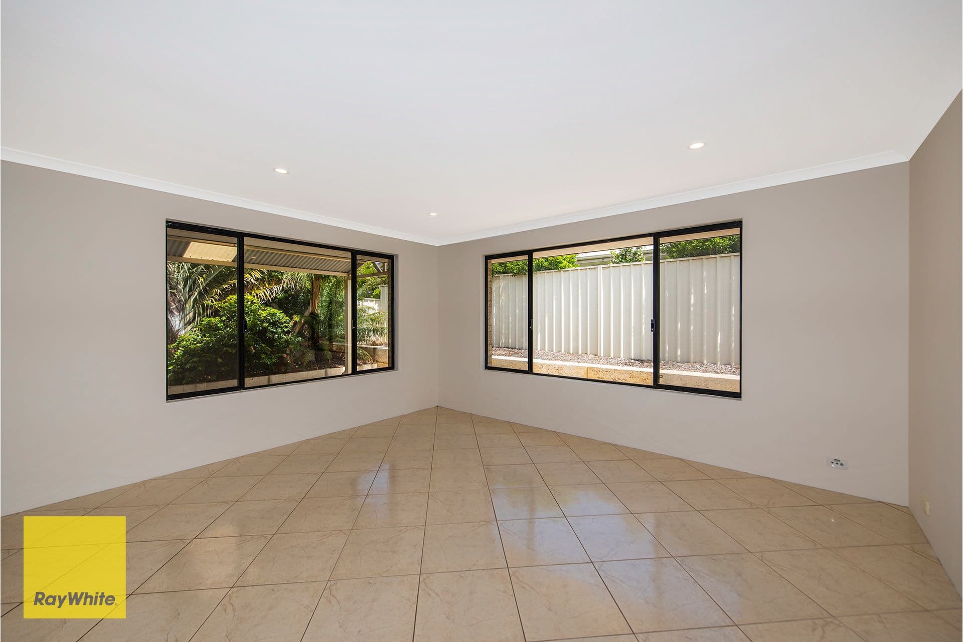 82 Lambertia Crescent, High Wycombe WA 6057, High Wycombe - Thumbnail 7