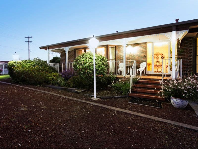 10-12 Coolabah Drive, GROVEDALE VIC 3216, Grovedale - Thumbnail 2