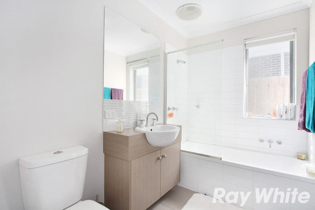 1 Guest Road, PAKENHAM VIC 3810, Pakenham - Thumbnail 7