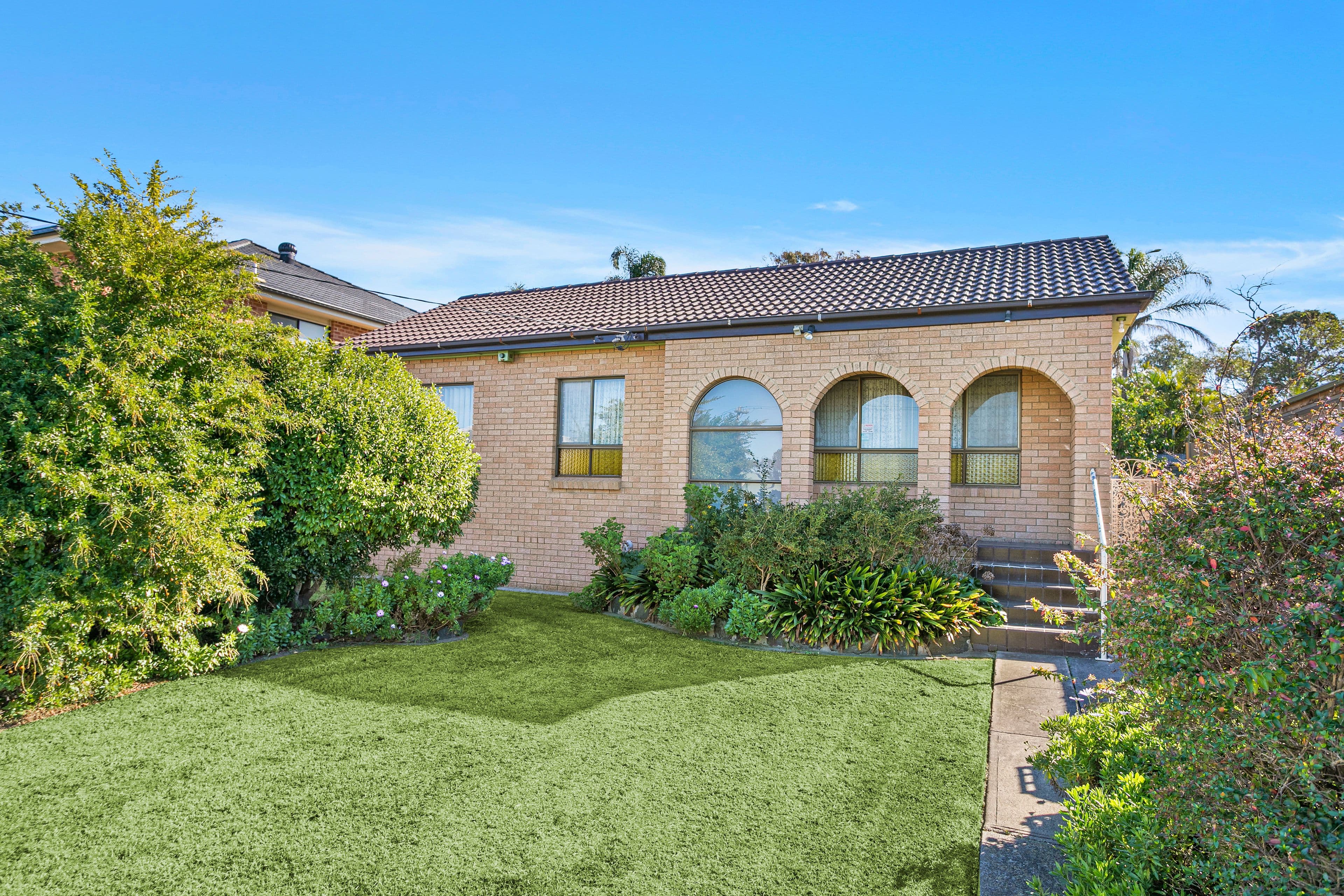 6 Chisholm Street, Shellharbour NSW 2529, Shellharbour - Image 1