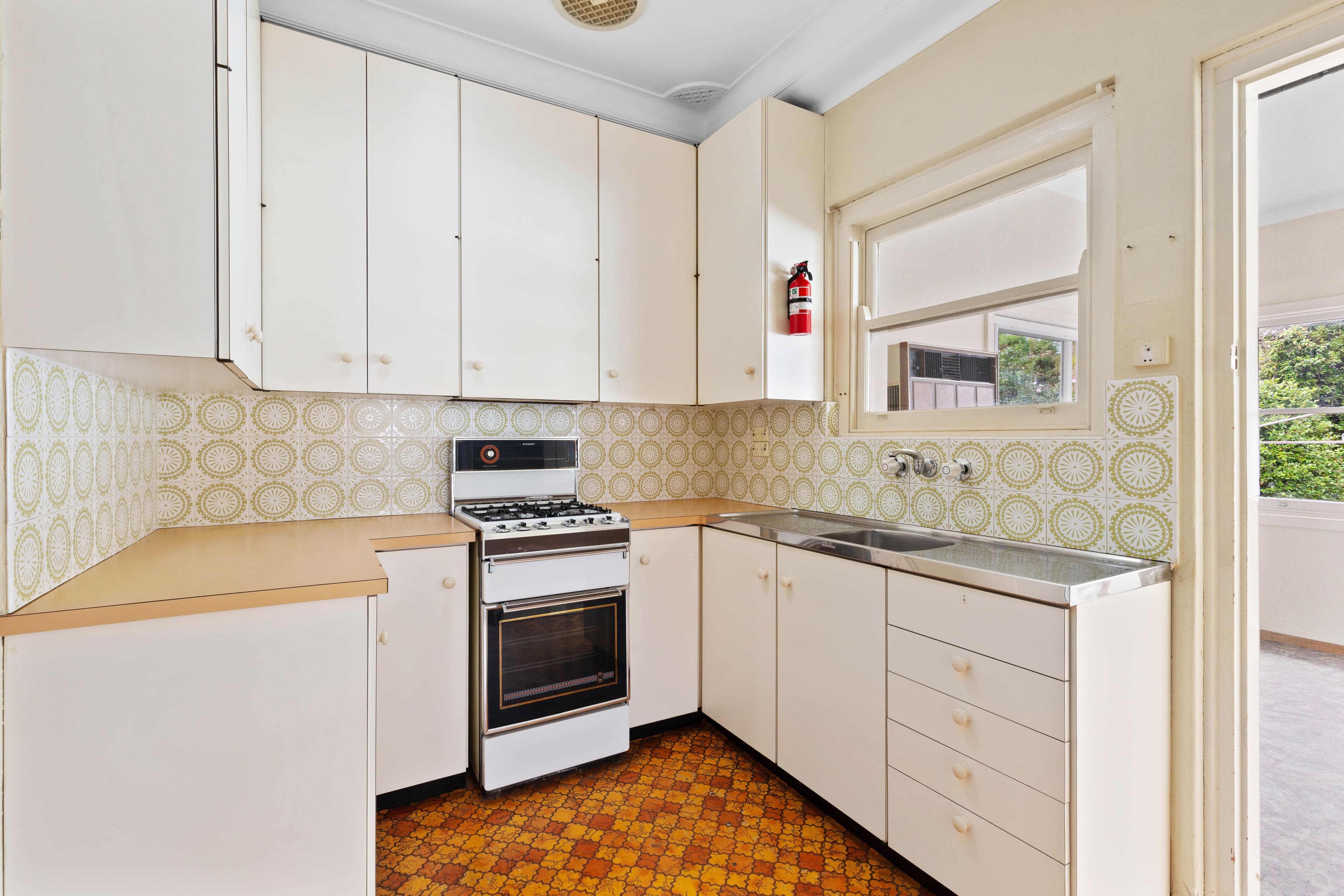 21 Bristol Road, Hurstville NSW 2220, Hurstville - Thumbnail 5